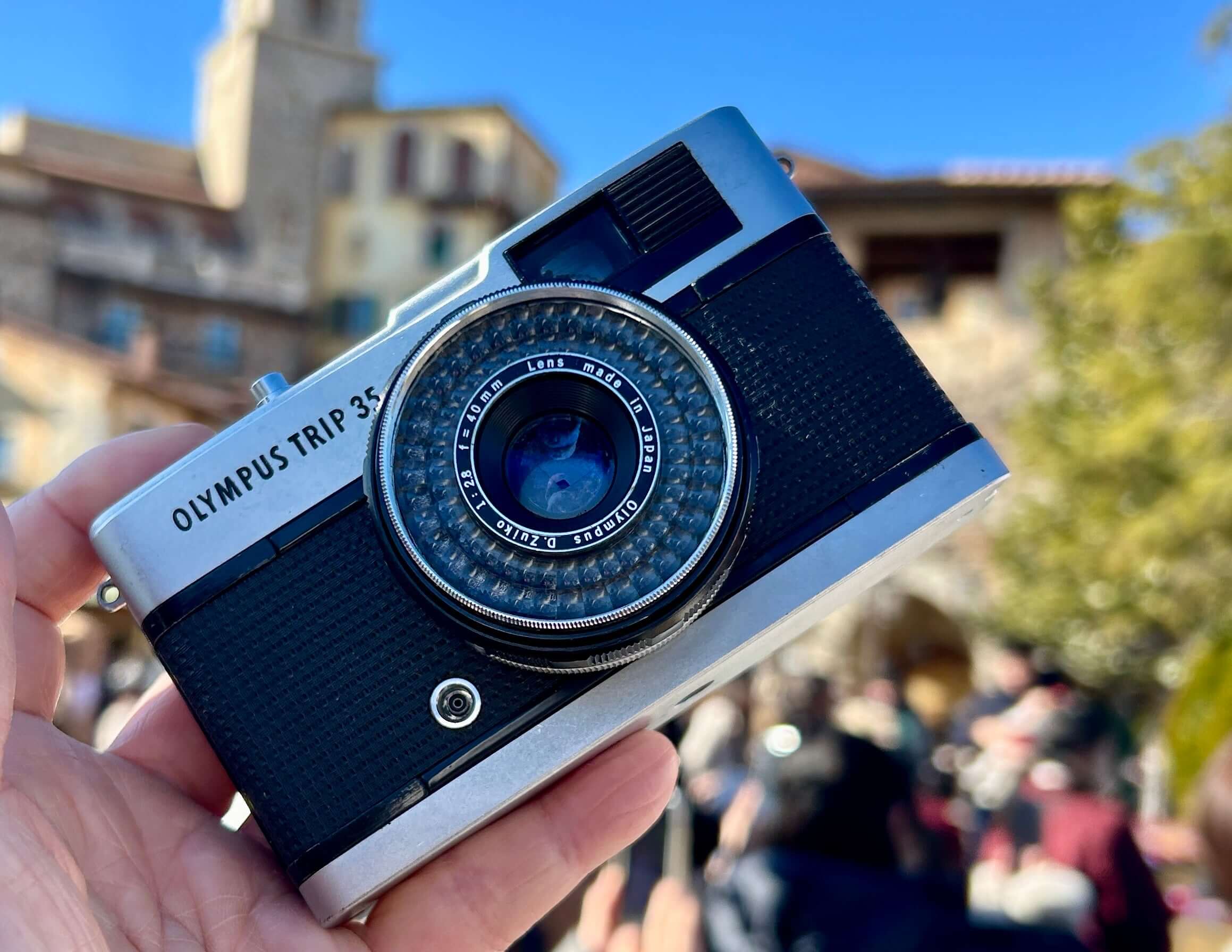 OLYMPUS TRIP35 – 東京CAMERA