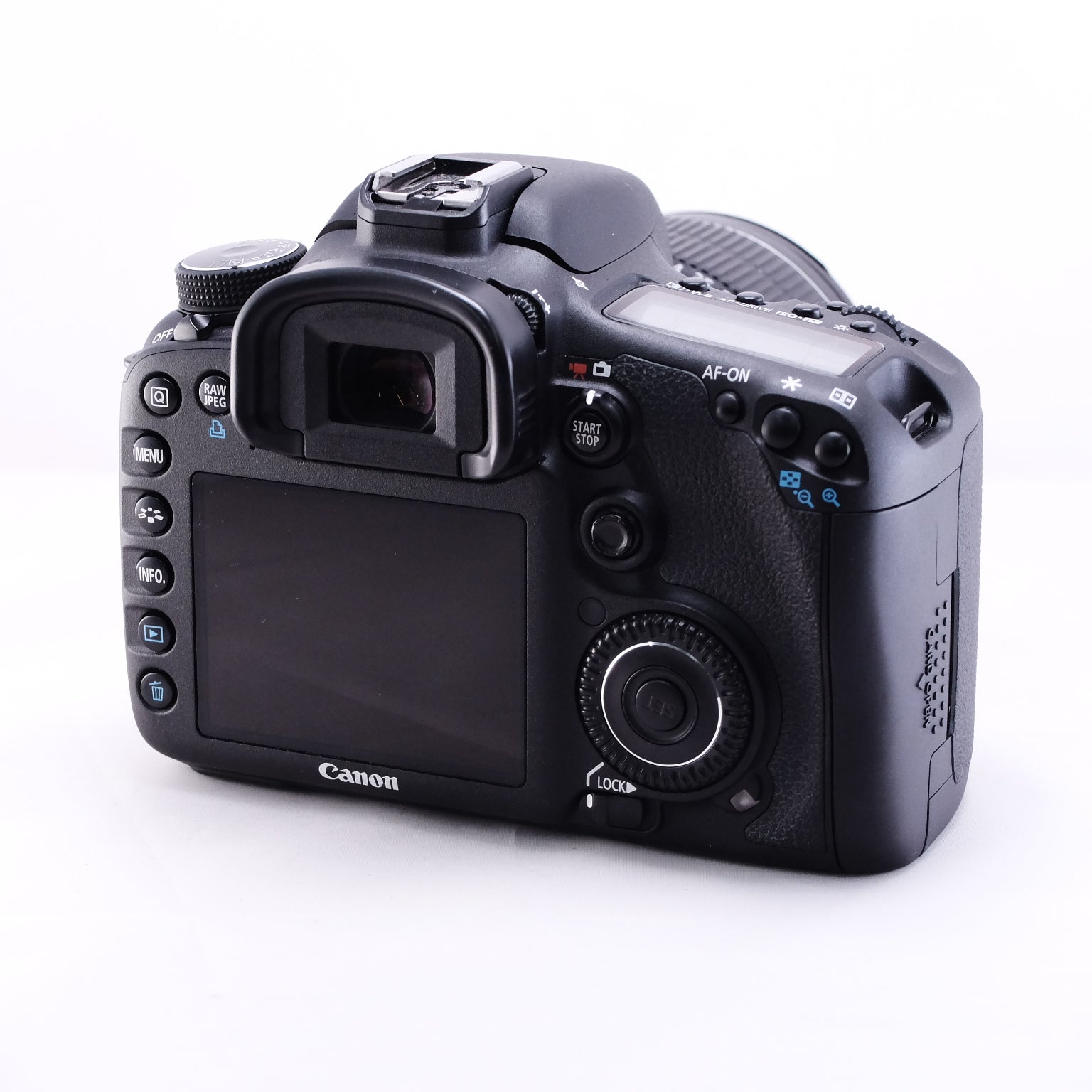 Canon EOS 7D + EF-S 15-85mm F3.5-5.6 IS USM