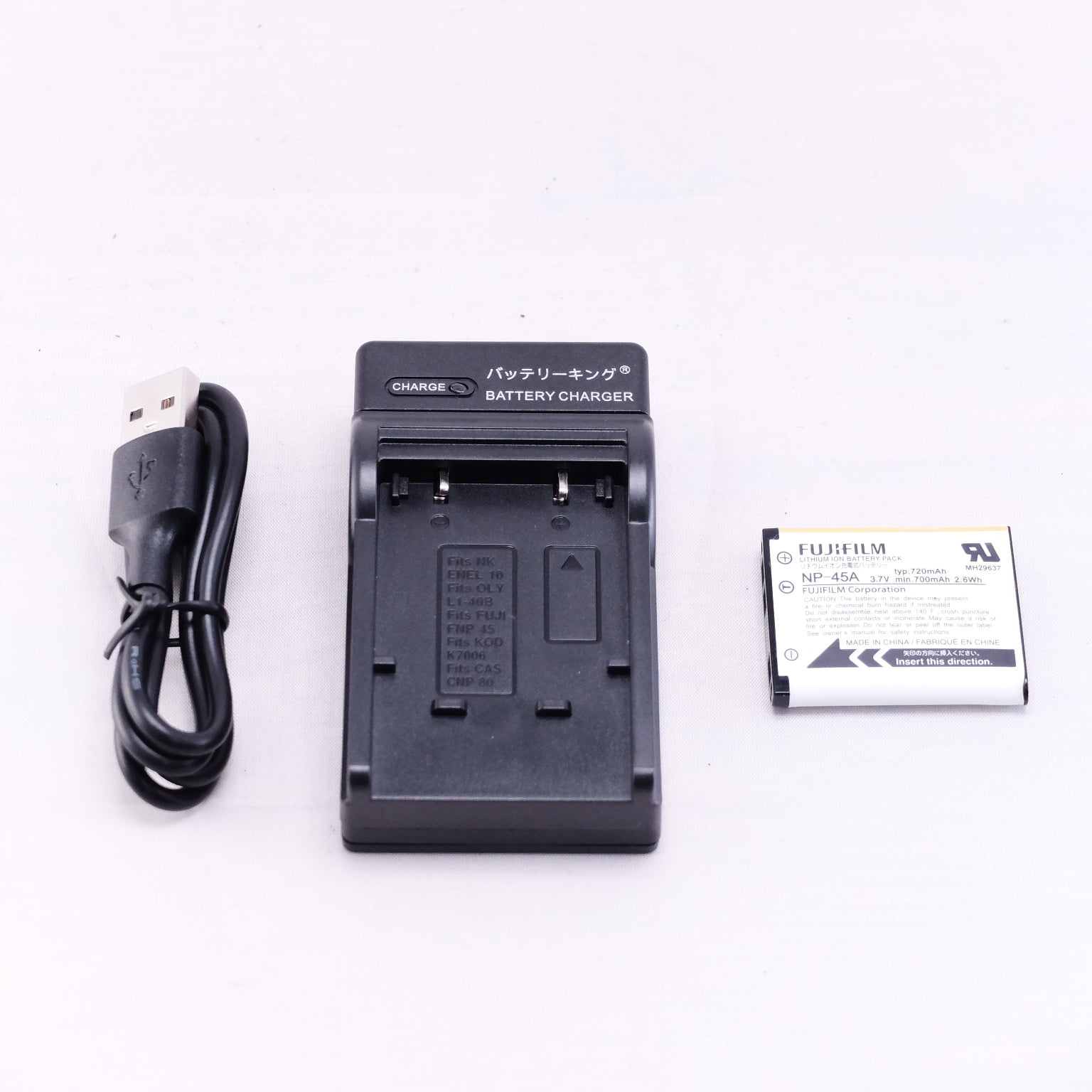 2011 FUJIFILM FinePix Z900EXR(メモリーカード&バッテリー/充電器付き)