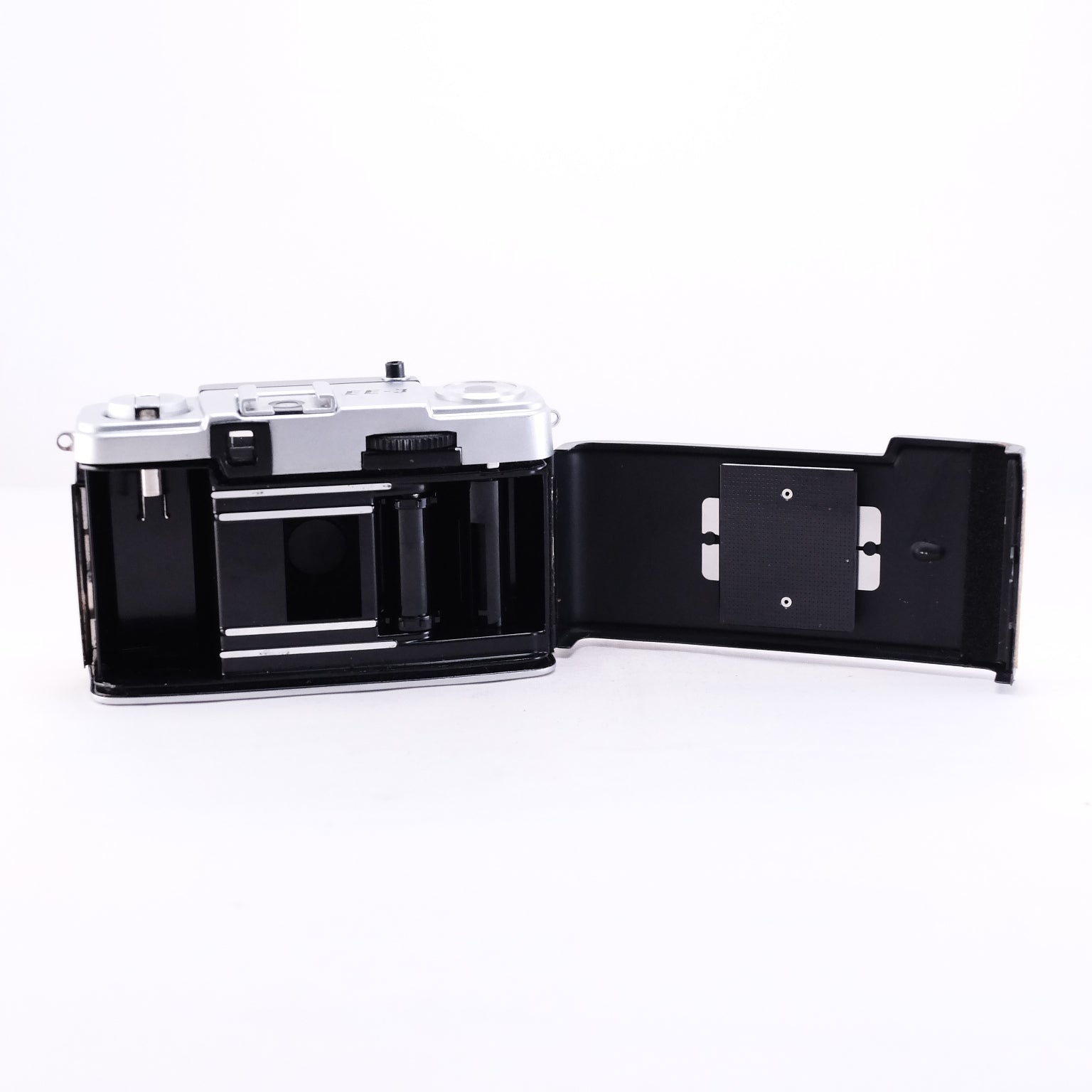 OLYMPUS PEN EE-3 (Egg Yellow)