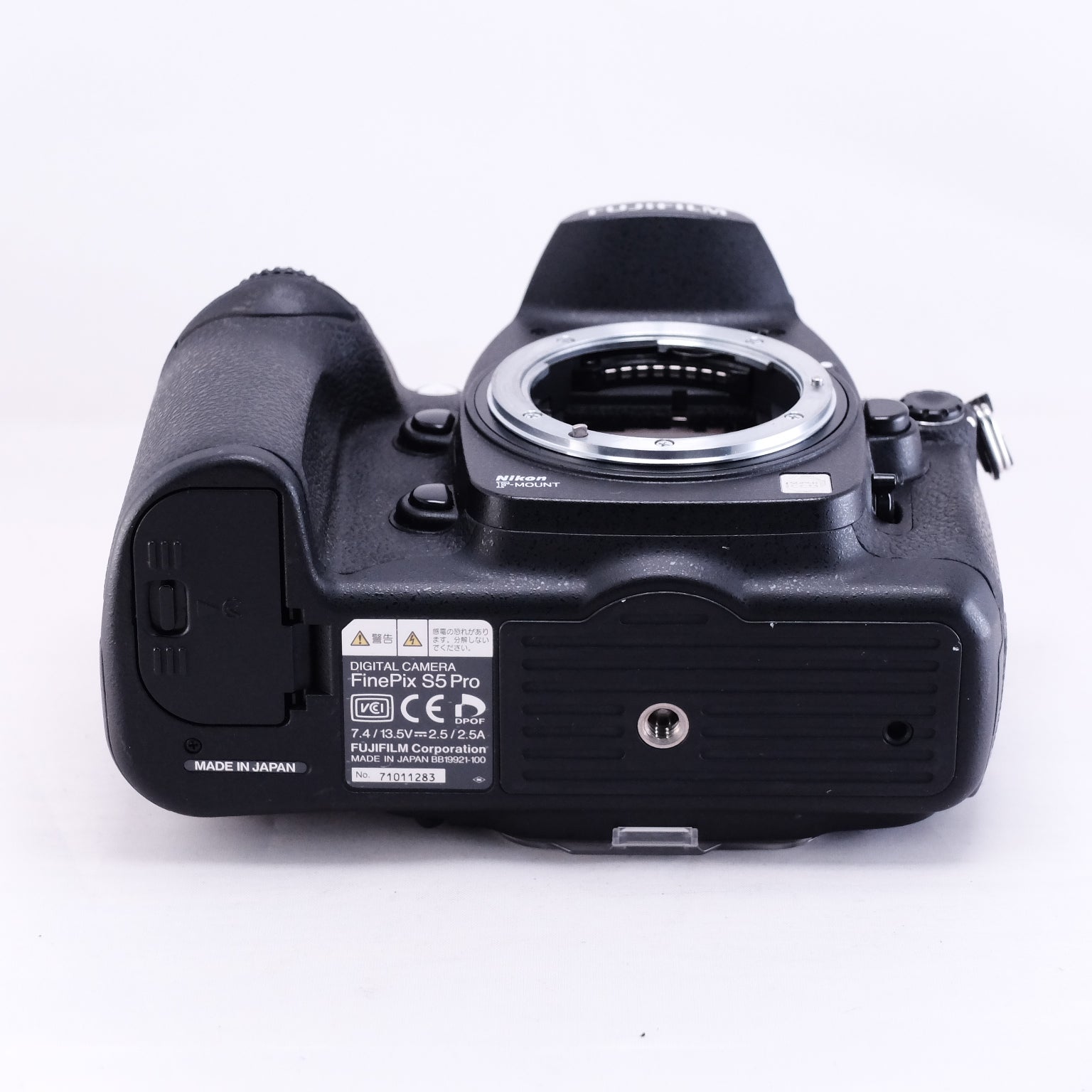 FUJIFILM FinePix S5 Pro
