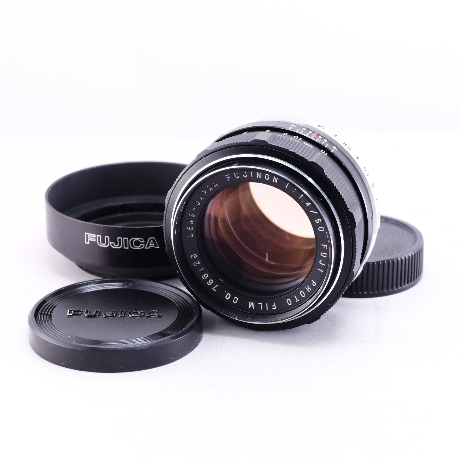 初期型　fujinon 50mm f1.4 m42マウント Fujinon 50mm f/1.4 M42 screwmount – jonasrask | photography