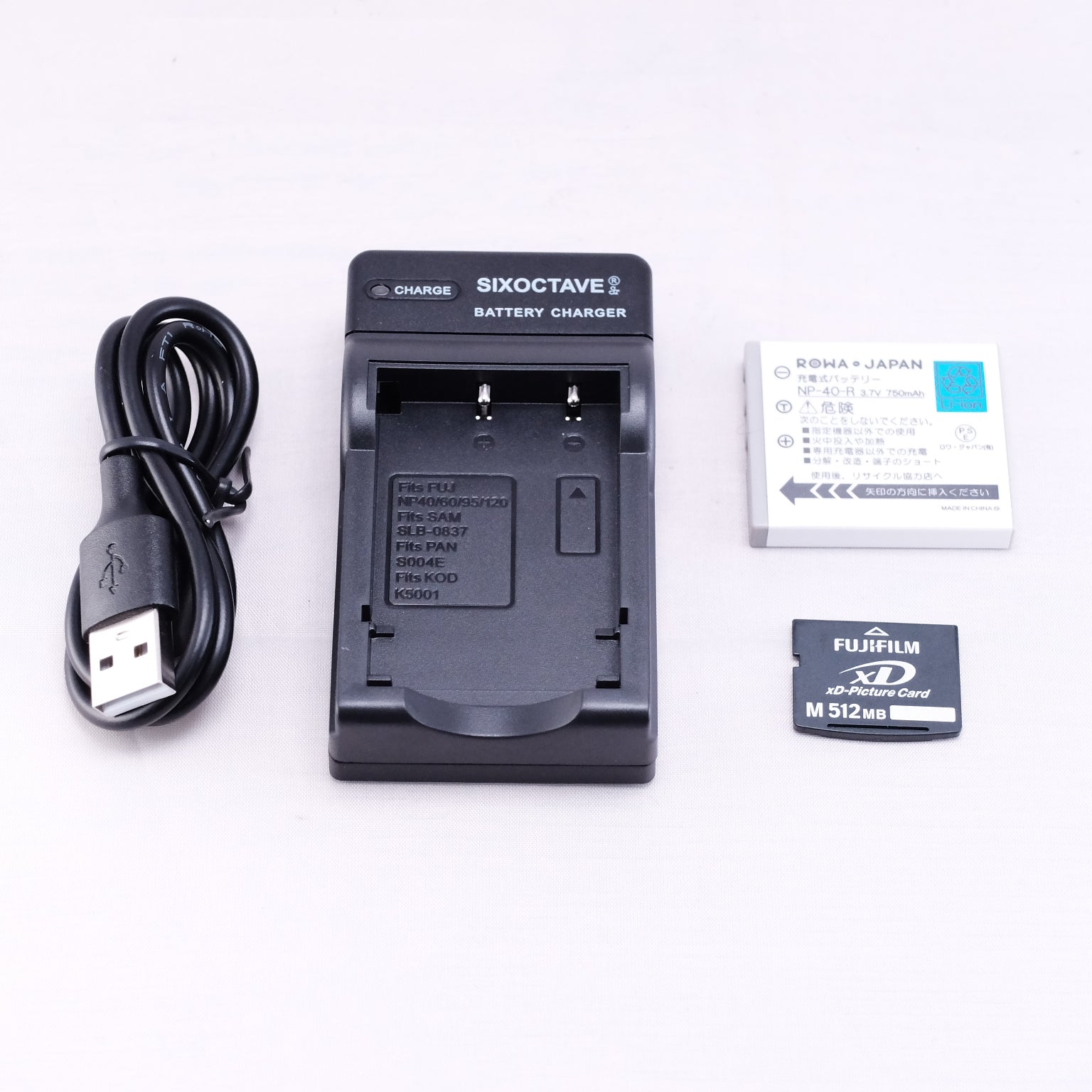 2005 FUJIFILM FinePix Z2(メモリーカード&バッテリー/充電器付き)