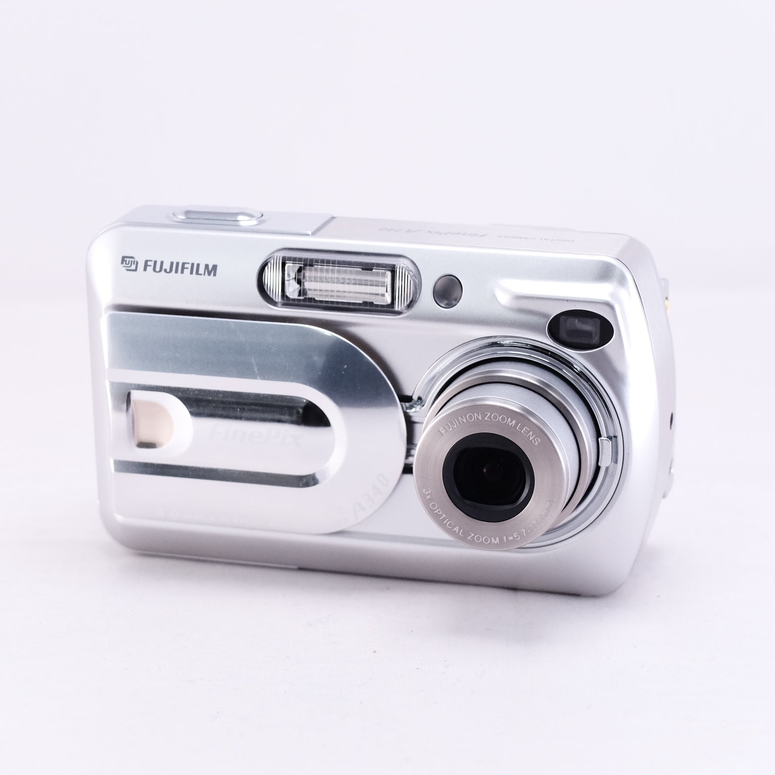 2004 FUJIFILM FinePix A340(メモリーカード&電池付き)