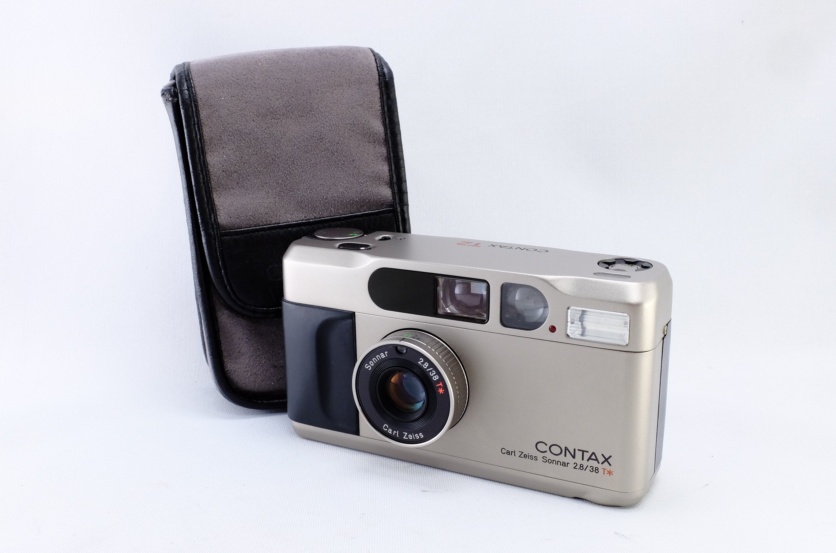 CONTAX】T2 チタン Carl Zeiss Sonnar 38mm F2.8 T* [1757027549178] – 東京CAMERA