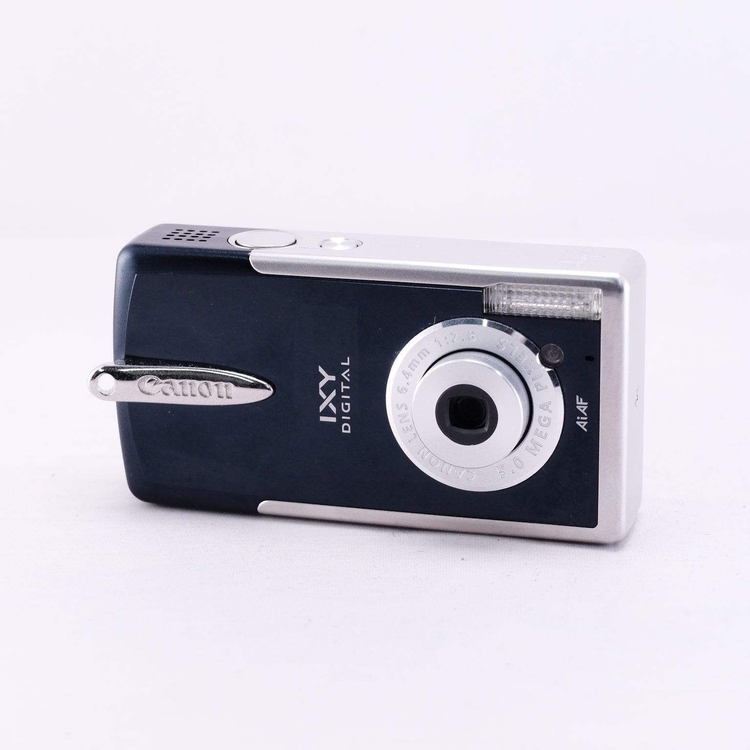 2004 Canon IXY DIGITAL L2(メモリーカード&バッテリー/充電器付き)