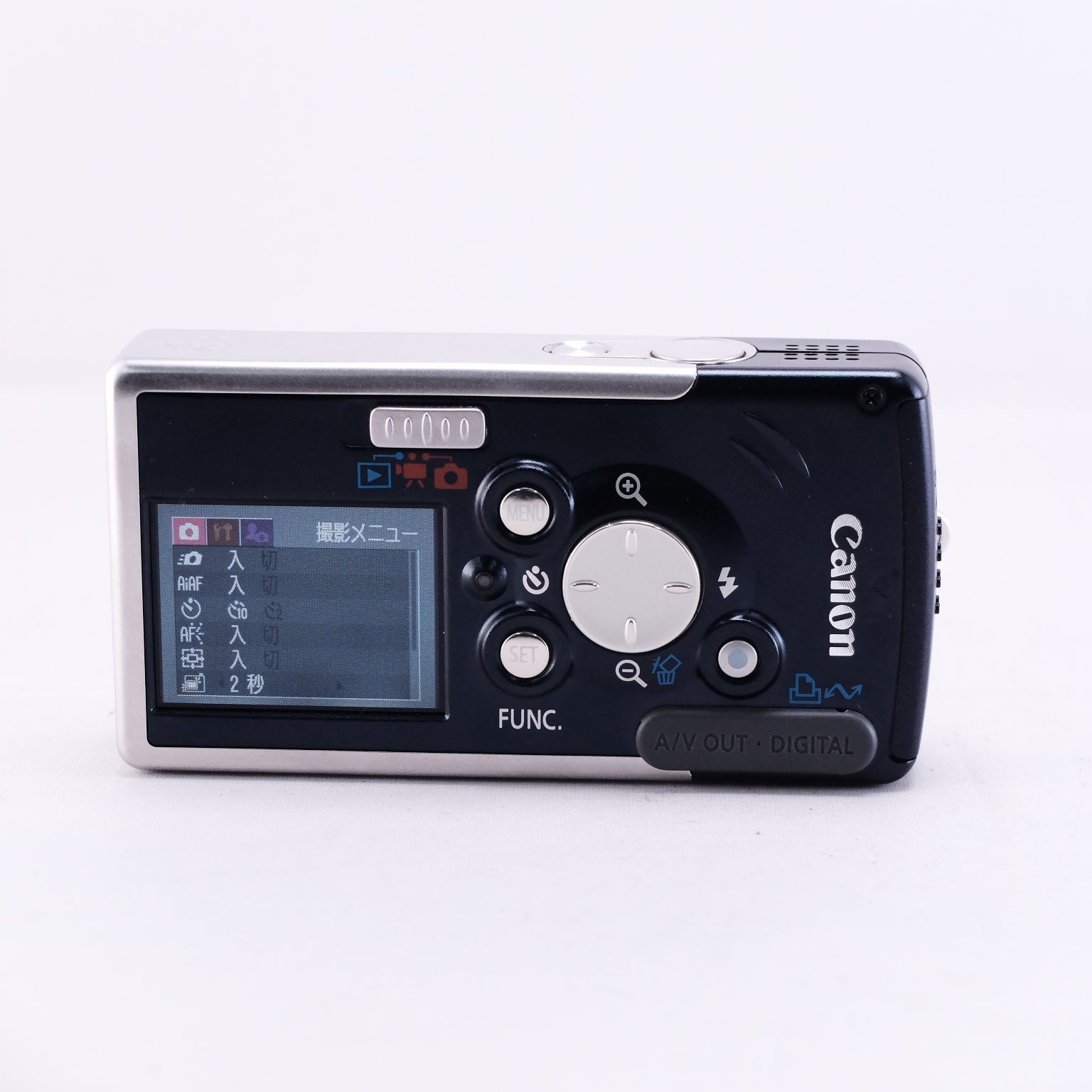 2004 Canon IXY DIGITAL L2(メモリーカード&バッテリー/充電器付き)