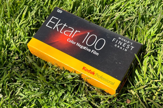 【Kodak】 EKTAR 100 120 【1本】[1851464604282]