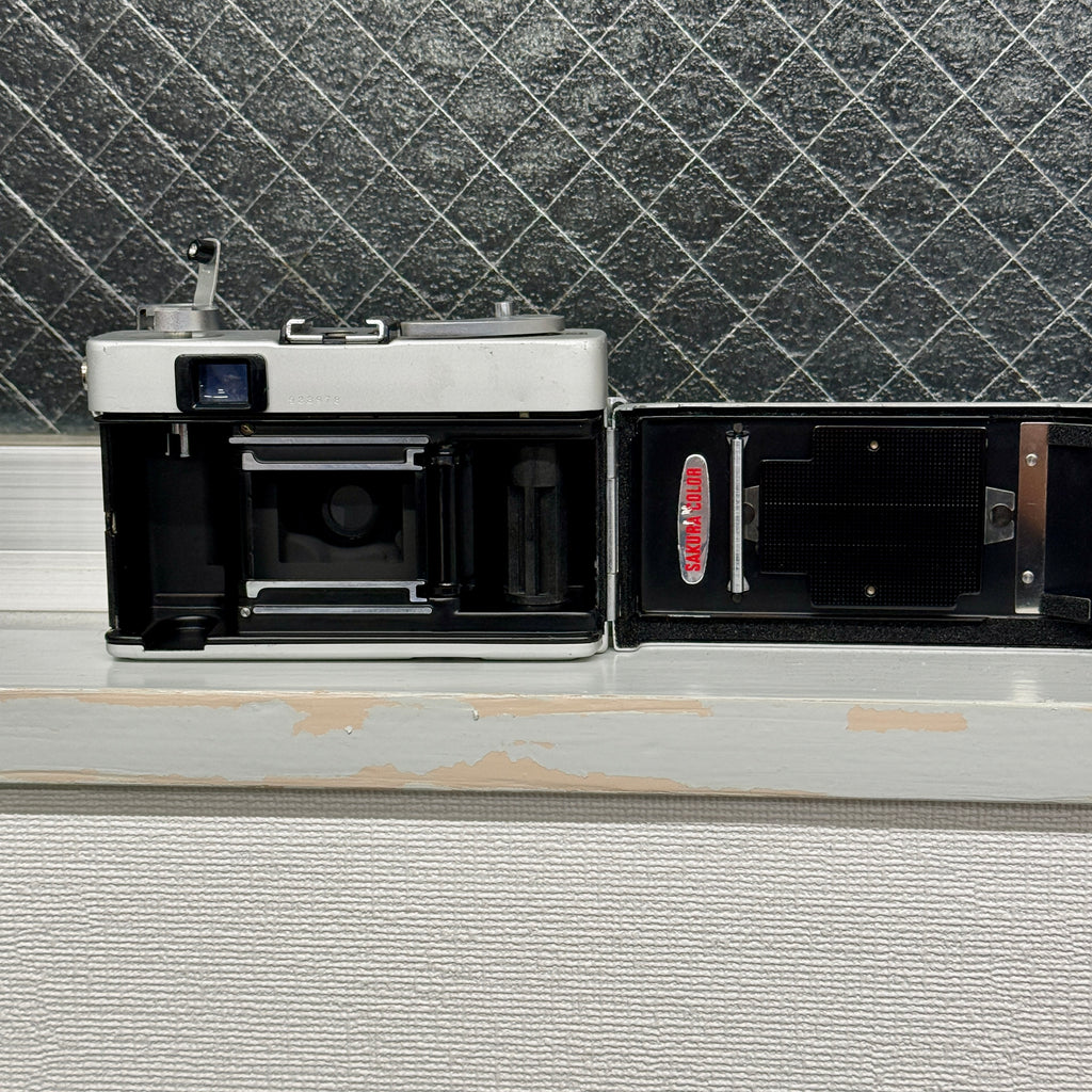 Konica C35 Flashmatic (Olive Black) ※整備品