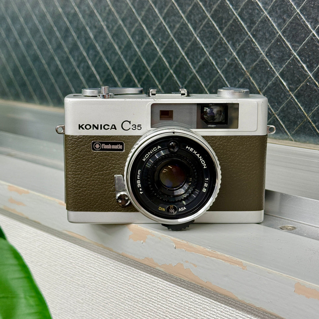 Konica C35 Flashmatic (Olive Black) ※整備品
