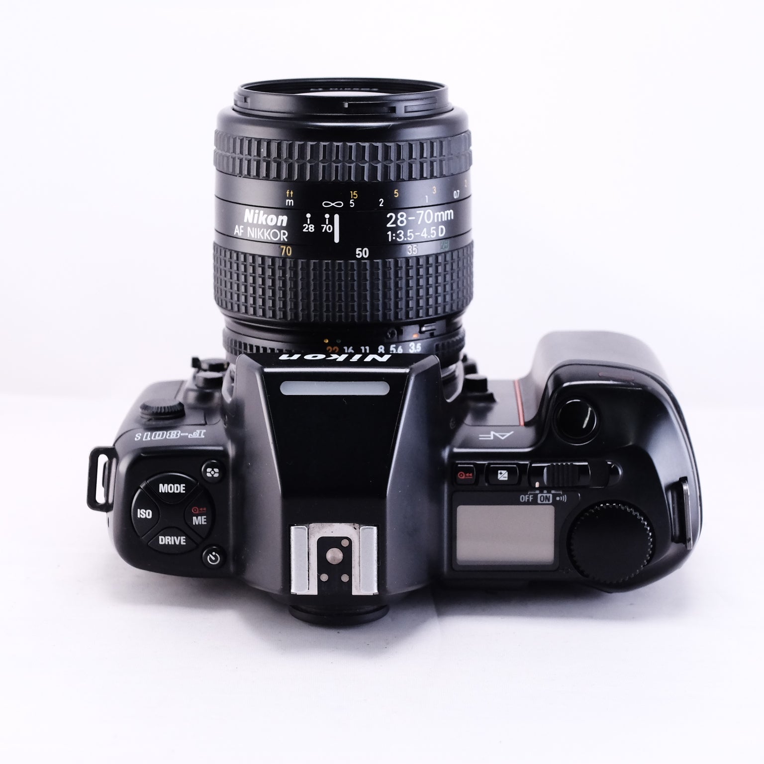 Nikon F-801s + AF NIKKOR 28-70mm F3.5-4.5 D [F]