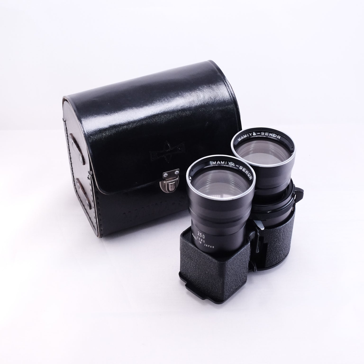 MAMIYA C330 + SEKOR DS 105mm F3.5 / 65mm F3.5 / 250mm F6.3