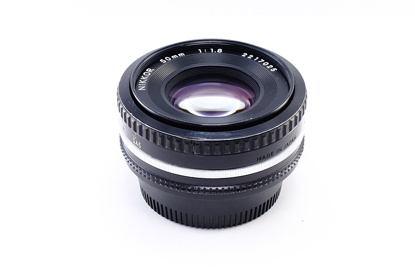 【Nikon】Ai-s NIKKOR 50mm F1.8 OH済み [ニコンFマウント]