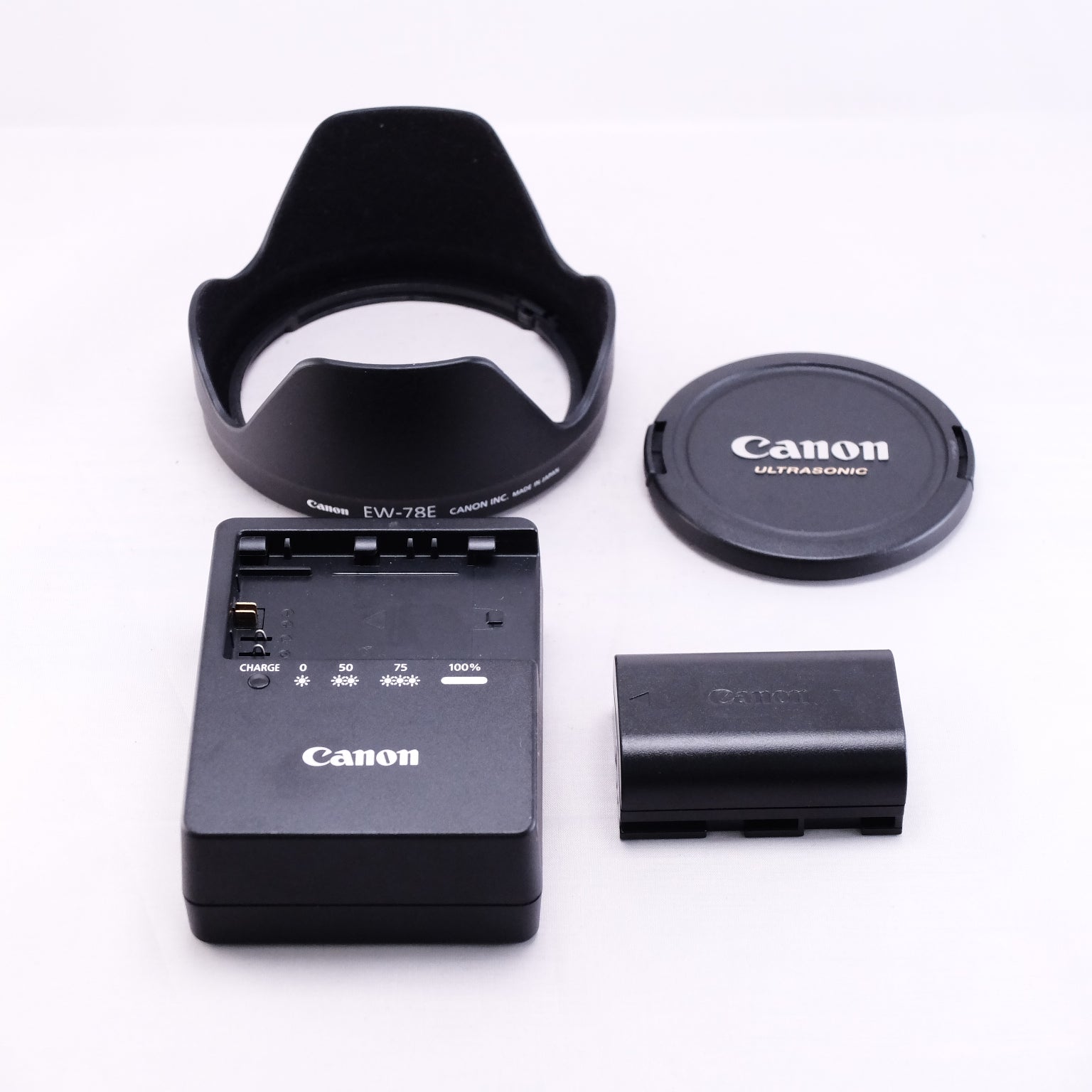 Canon EOS 7D + EF-S 15-85mmレンズセット Amazon | Canon デジタル一眼レフカメラ EOS 7D レンズキットEF