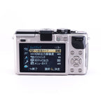 Panasonic LUMIX DMC-GX1 + 14mm F2.5 G ASPH. H-H014