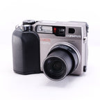 2000　OLYMPUS CAMEDIA C-3000 ZOOM（メモリーカード&電池付き）
