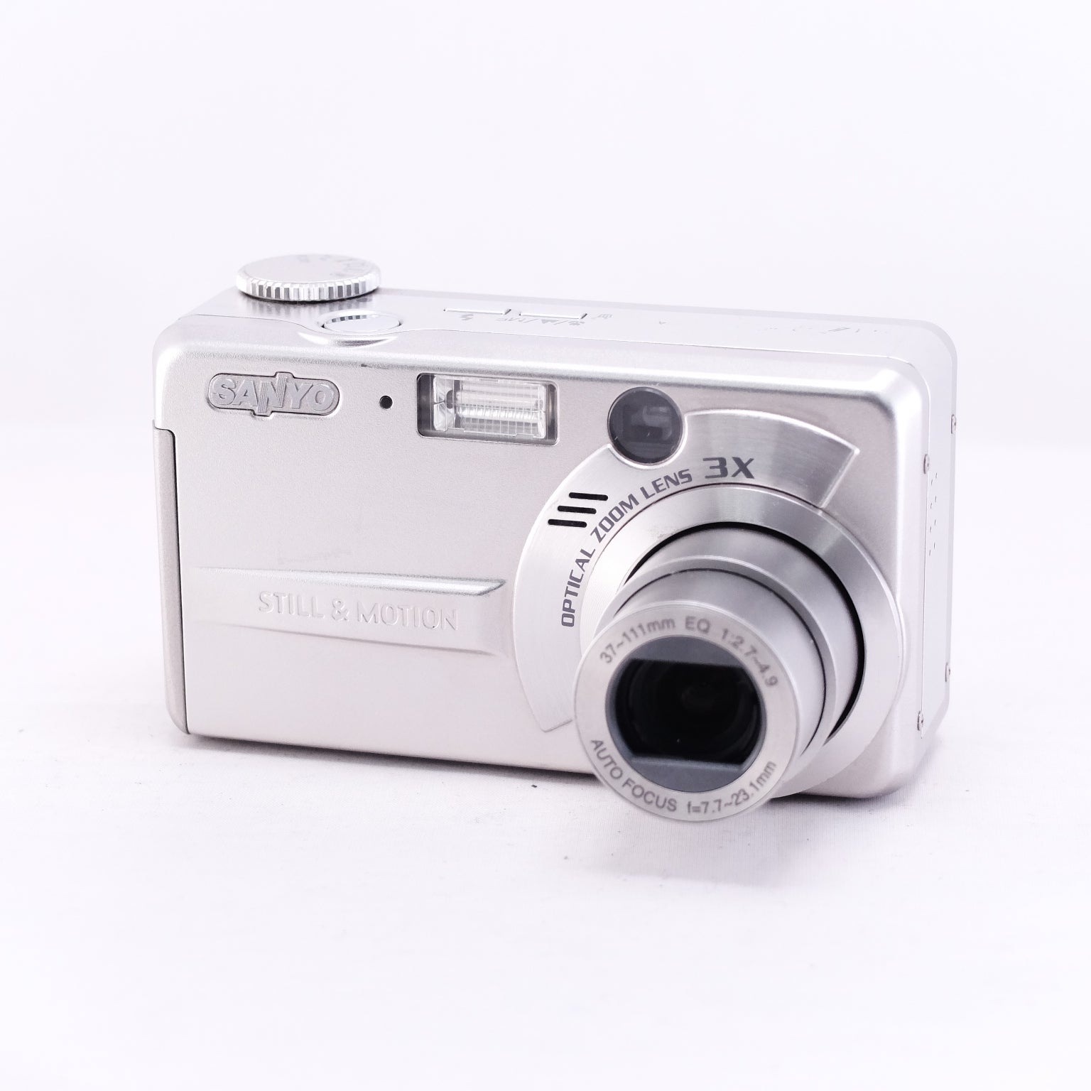 2002　SANYO DSC-MZ3（メモリーカード&バッテリー/充電器付き）