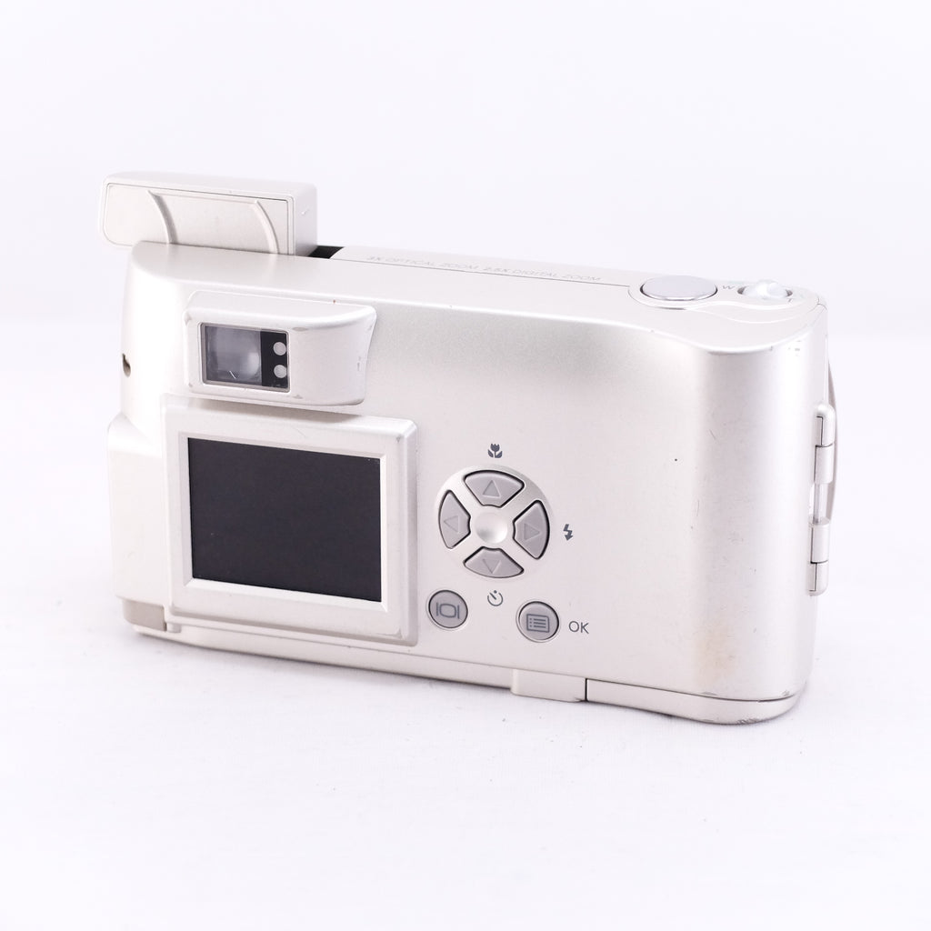 2002　OLYMPUS CAMEDIA C-2 Zoom（メモリーカード&電池付き）