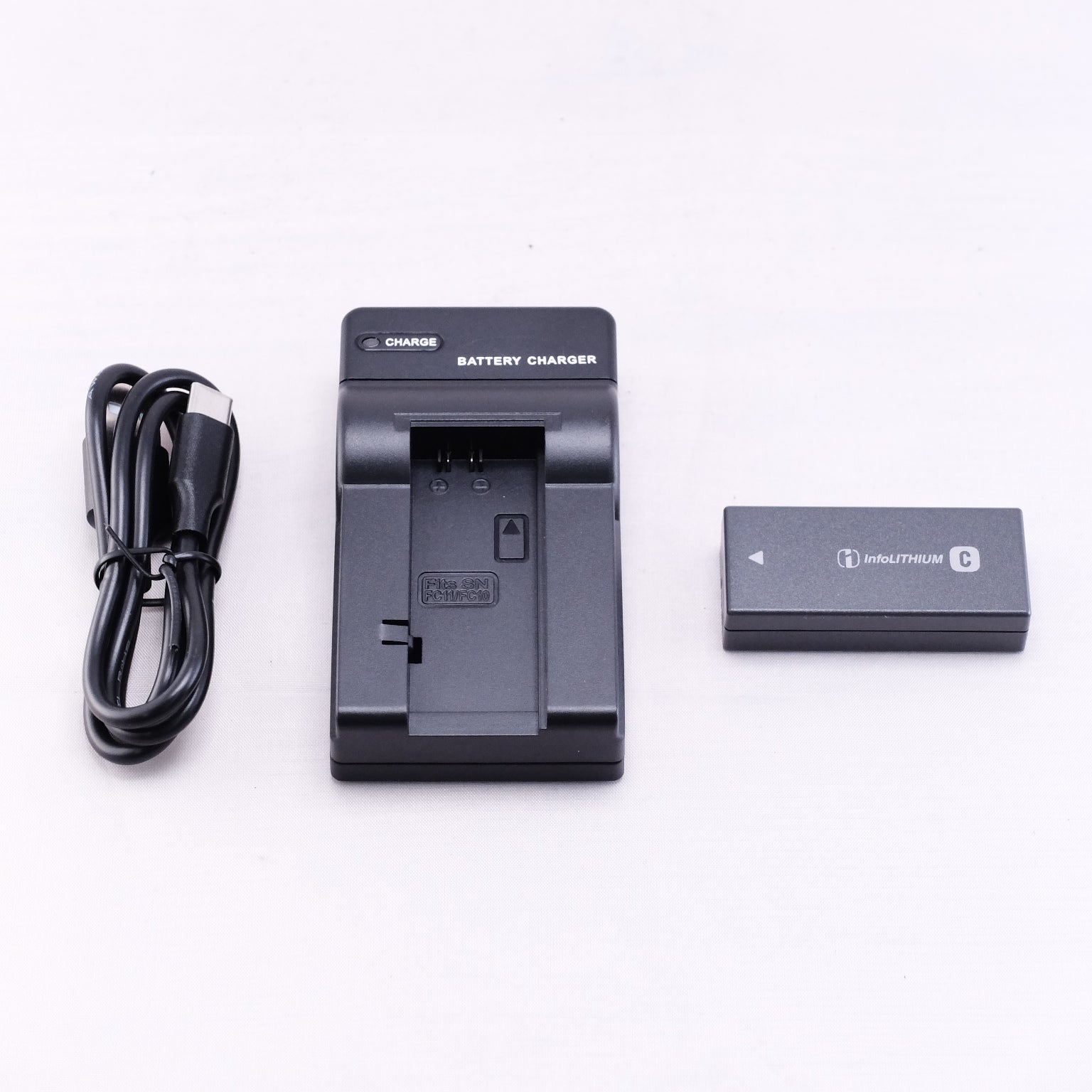 2003　SONY Cyber-shot DSC-P10（メモリーカード&バッテリー/充電器付き）