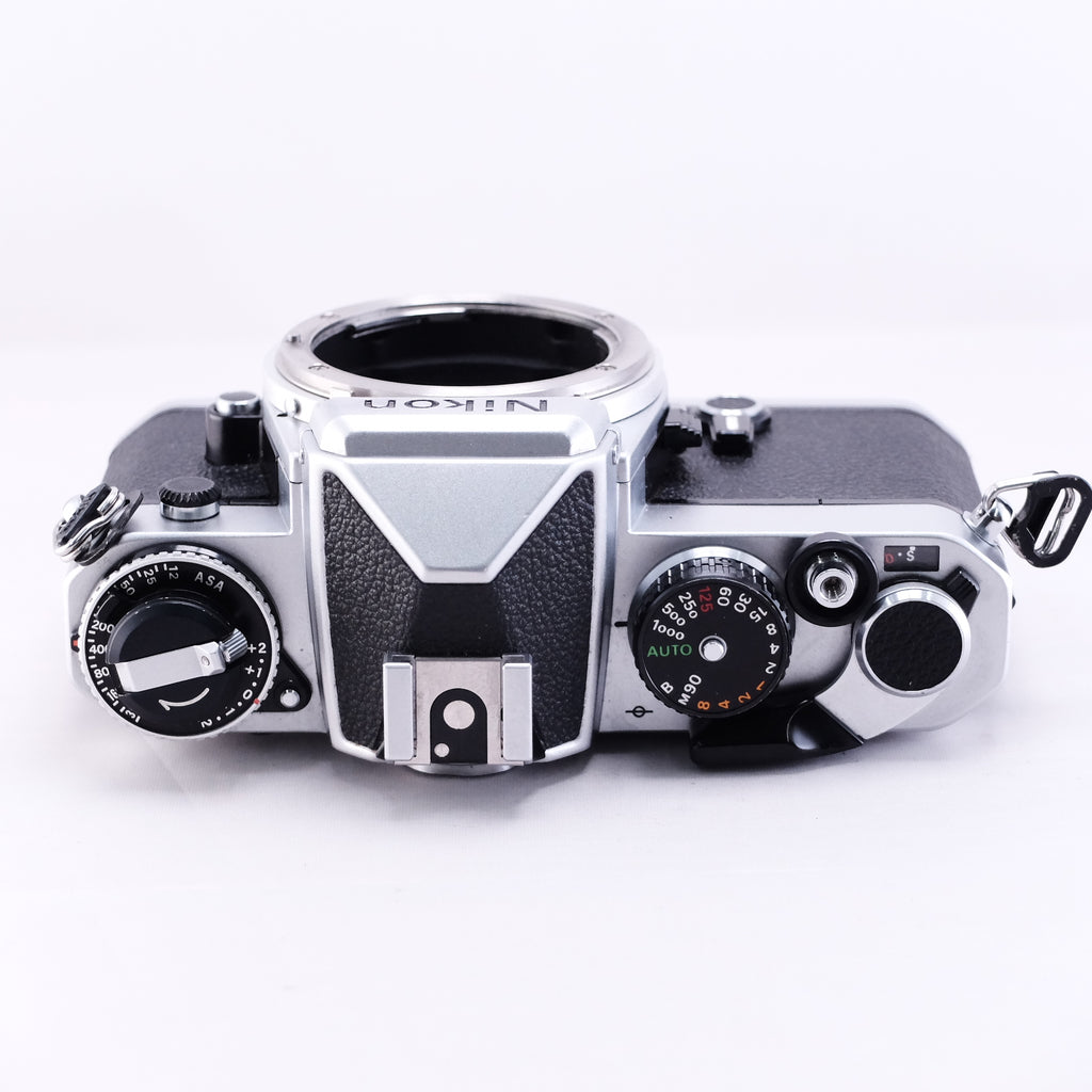 Nikon FE (Silver)　1978年誕生
