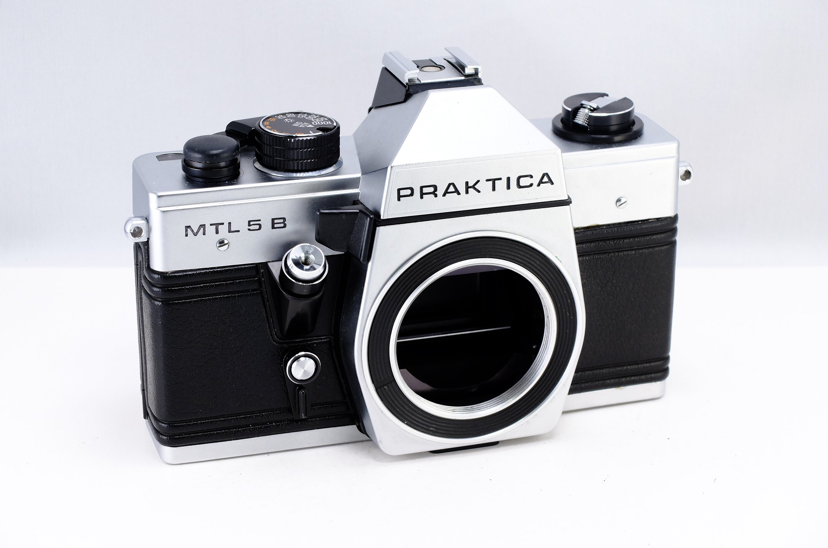 【PENTACON】Praktica MTL 5B + Carl Zeiss Jena Tessar 50mm F2.8 [M42マウント] – 東京 CAMERA