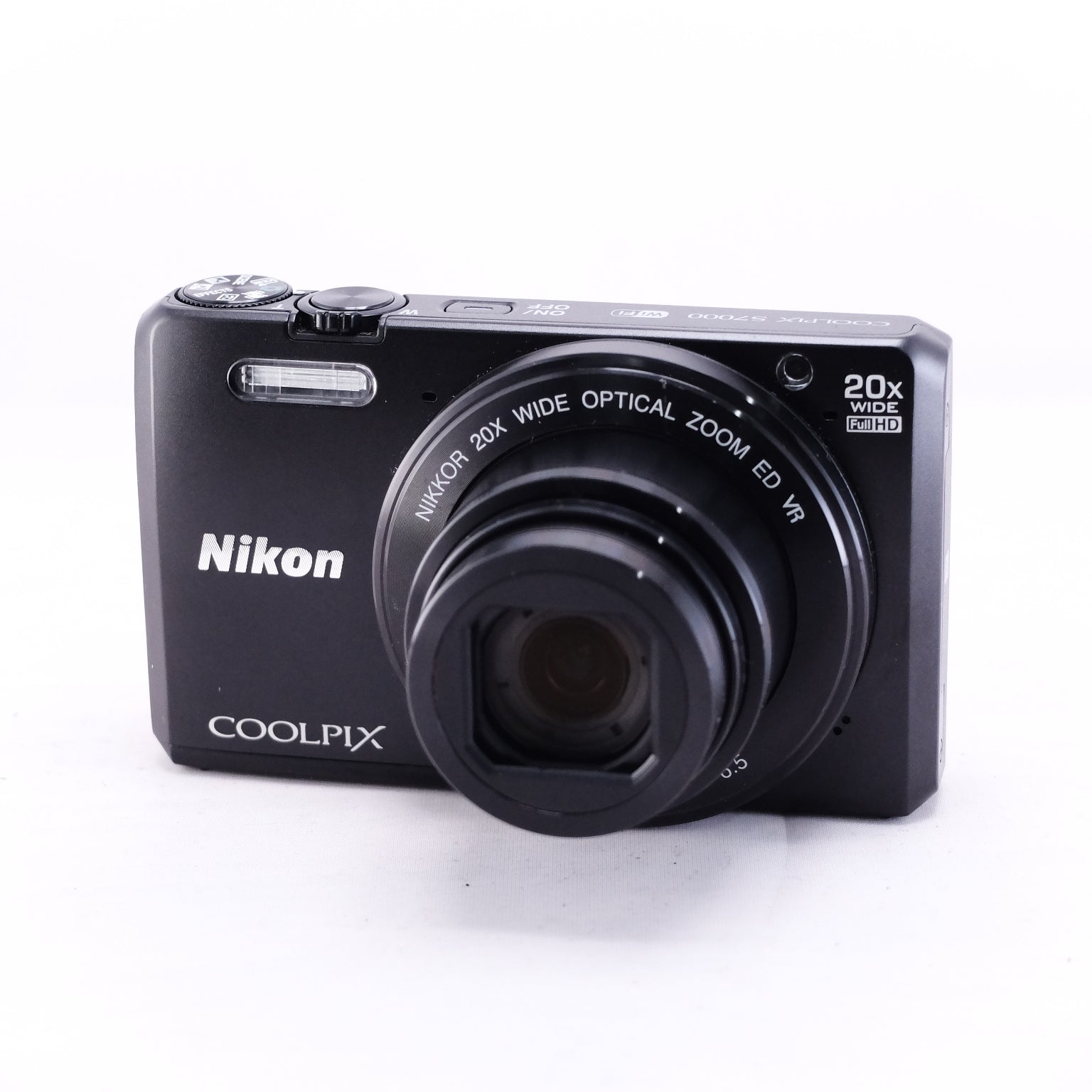 2015　Nikon COOLPIX S7000（メモリーカード&バッテリー/充電器付き）