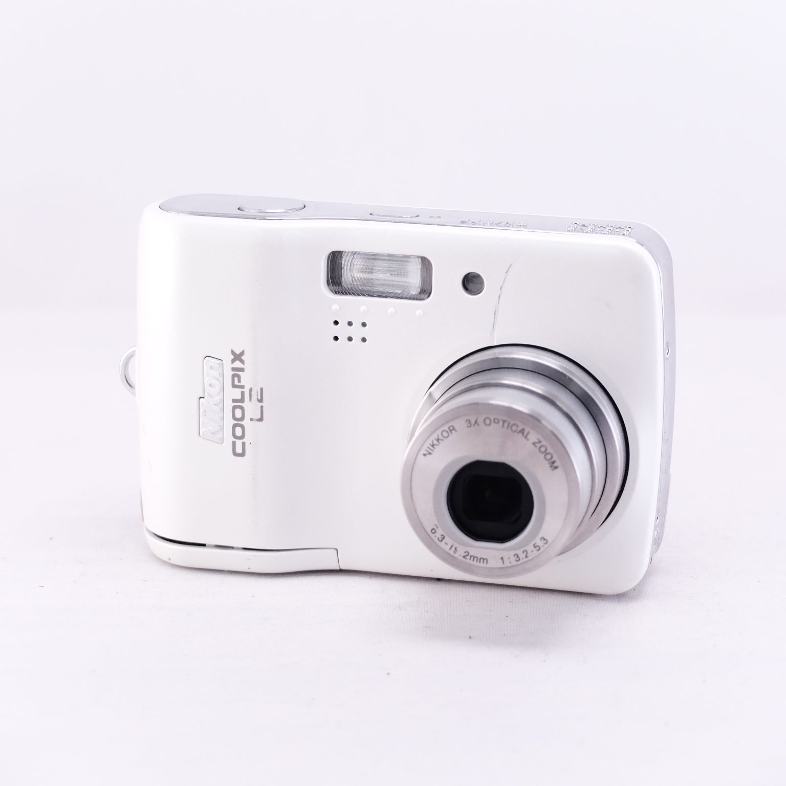 2006　Nikon COOLPIX L2（メモリーカード&電池付き）