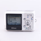 2006　Nikon COOLPIX L2（メモリーカード&電池付き）