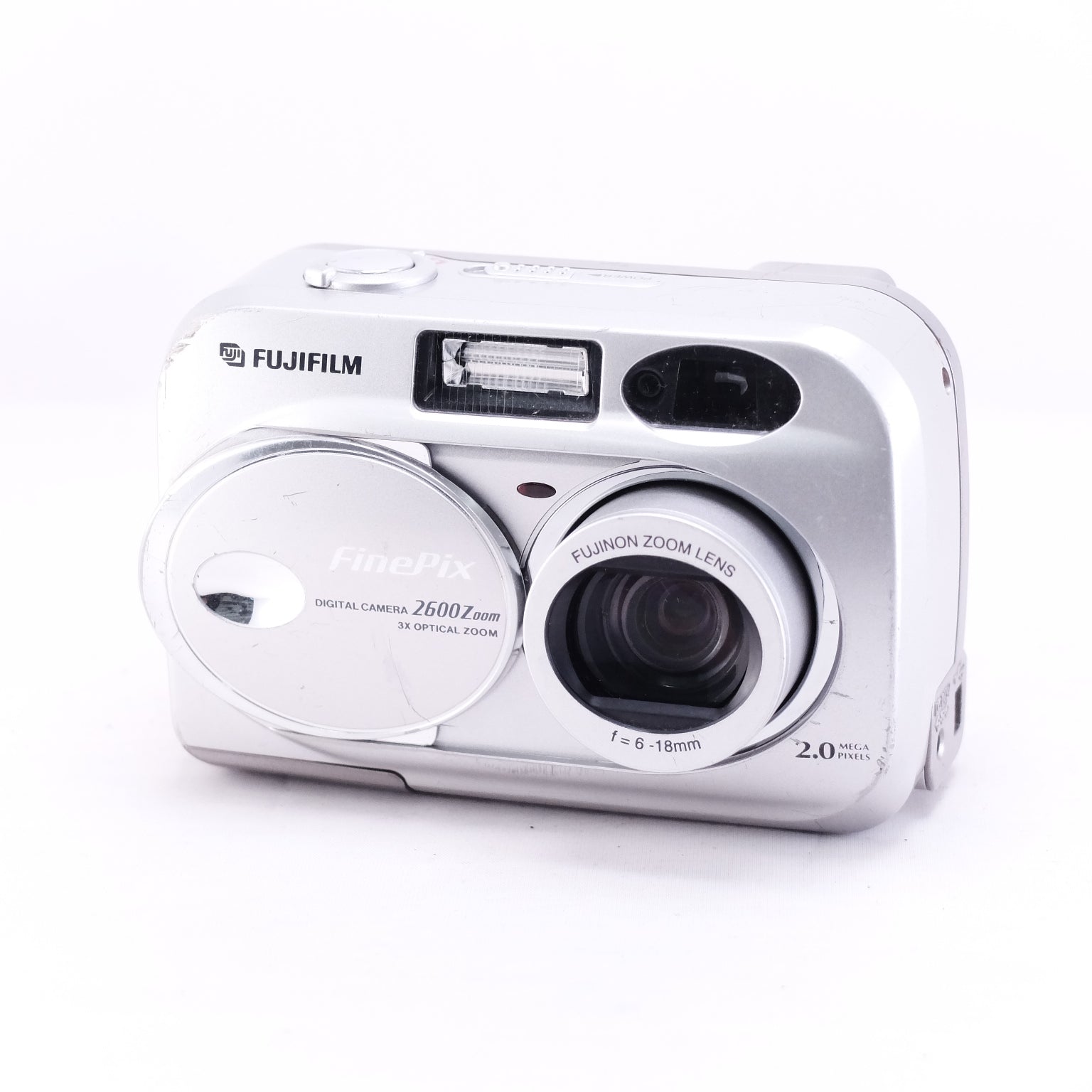 2001　FUJIFILM FinePix 2600Z（メモリーカード&電池付き）