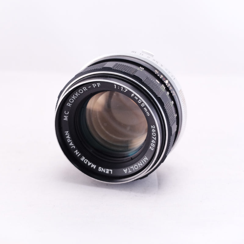 Nikon】 F2 アイレベル (シルバー) [1154041732936]