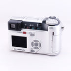 2003　OLYMPUS CAMEDIA C-740 Ultra Zoom（メモリーカード&電池付き）