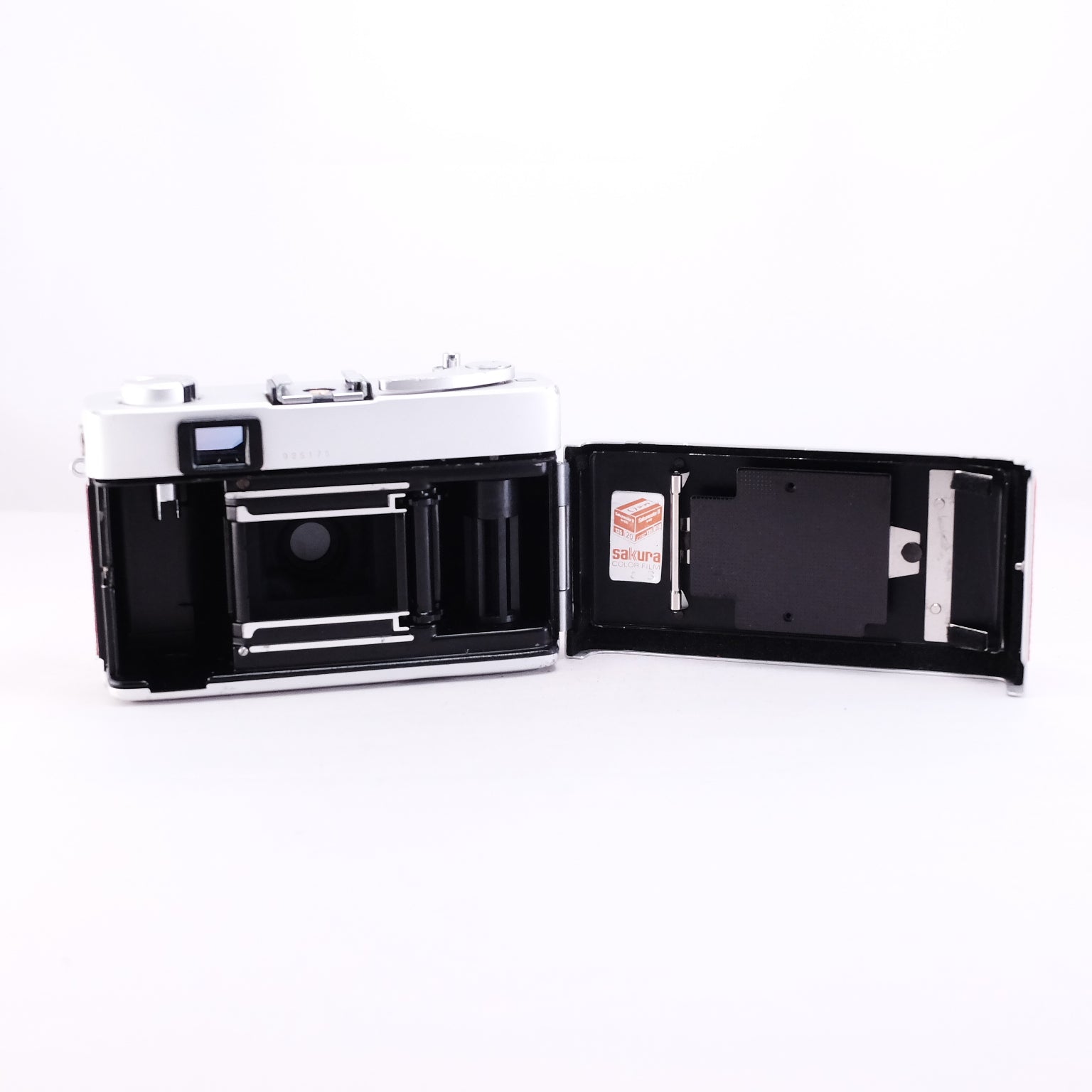 Konica C35 Flashmatic (Cherry Red) ※整備済み