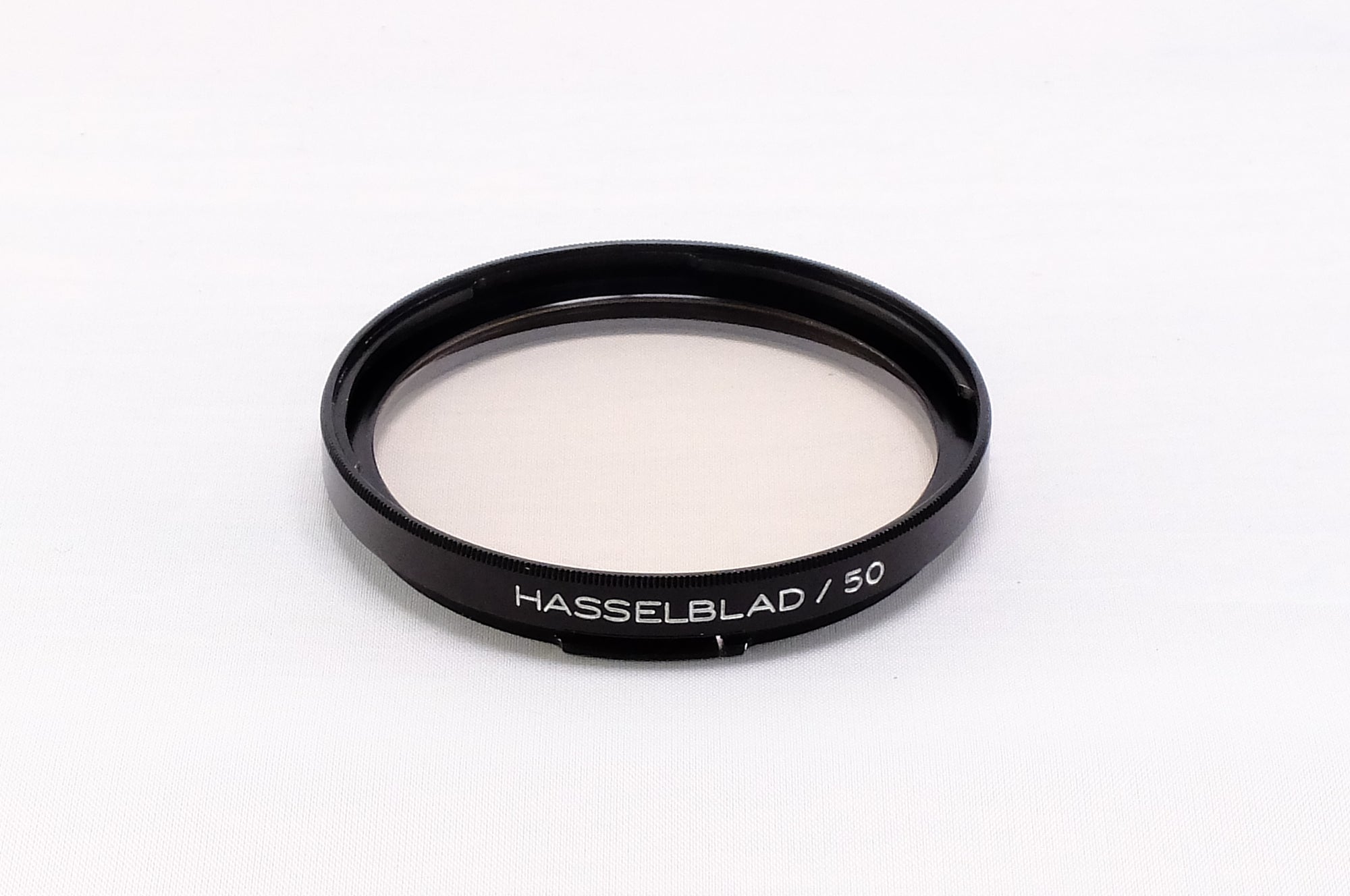 【HASSELBLAD】 B50 1x CR1.5 -0 ライトバランスフィルター [1303345060134] | 東京CAMERA