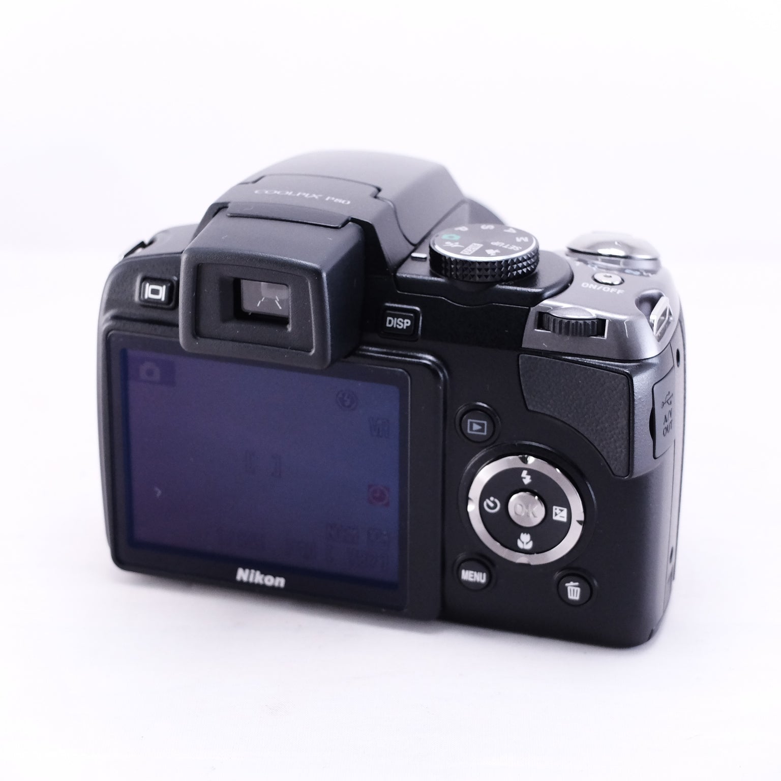 2008　Nikon COOLPIX P80（メモリーカード&バッテリー/充電器付き）