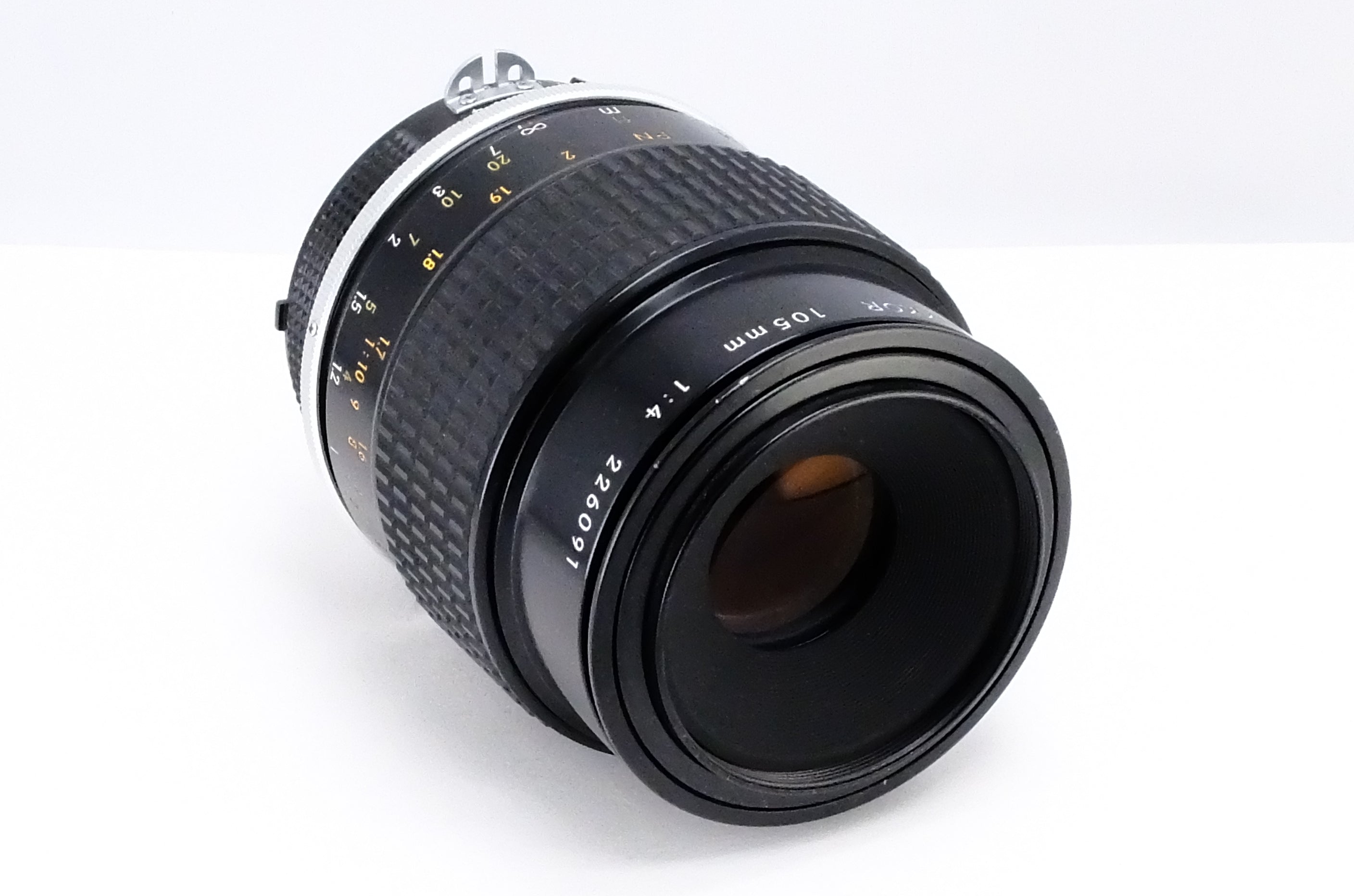 Nikon】Micro-NIKKOR 105mm F4 Ai [ニコンFマウント] – 東京CAMERA