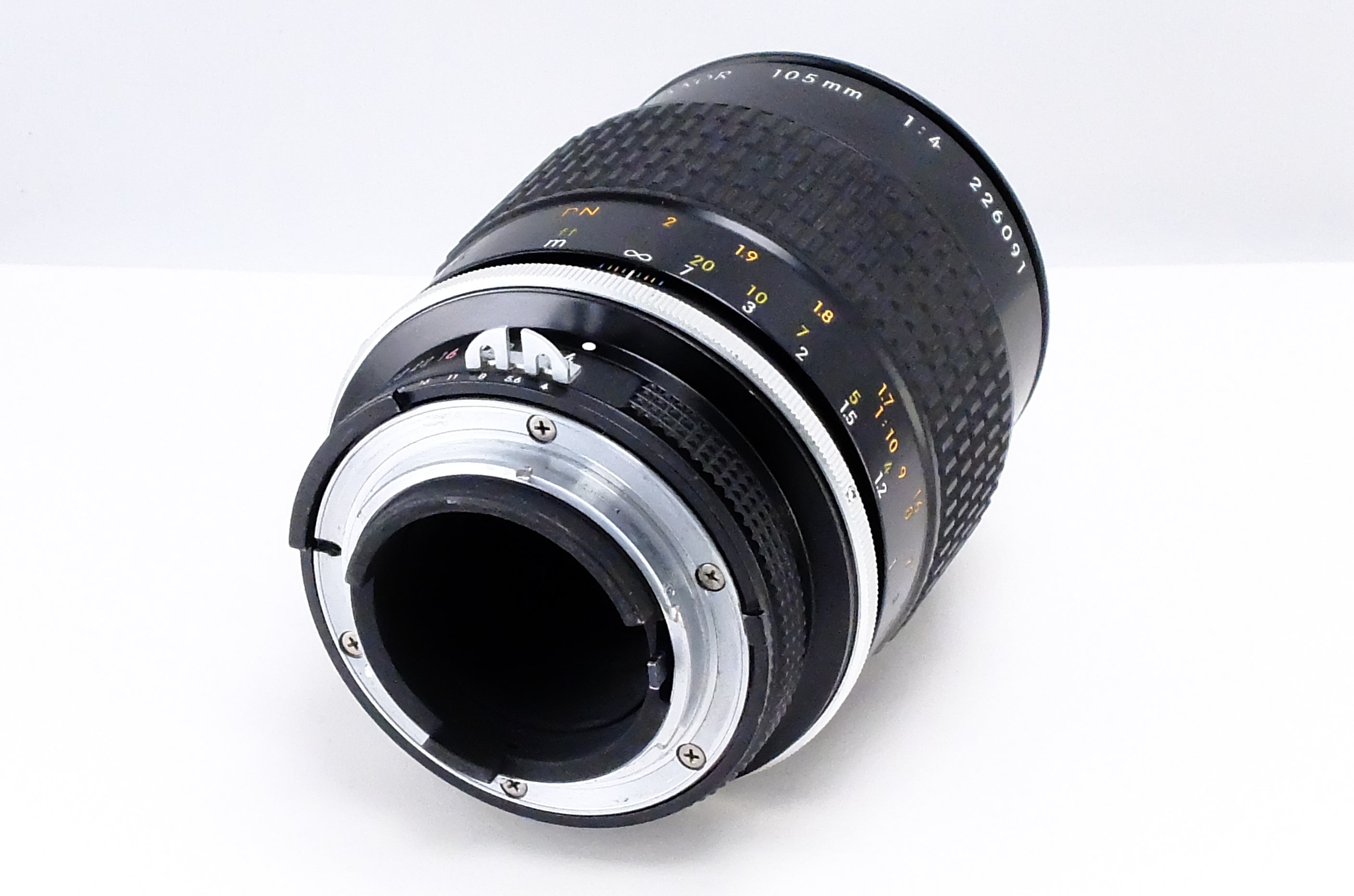 Nikon】Micro-NIKKOR 105mm F4 Ai [ニコンFマウント] – 東京CAMERA