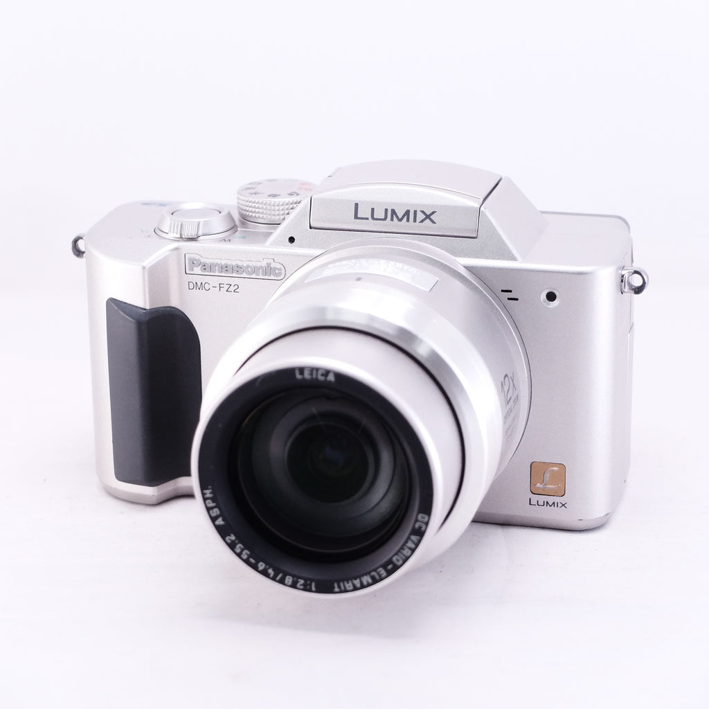 2003　Panasonic LUMIX DMC-FZ2（メモリーカード&バッテリー/充電器付き）