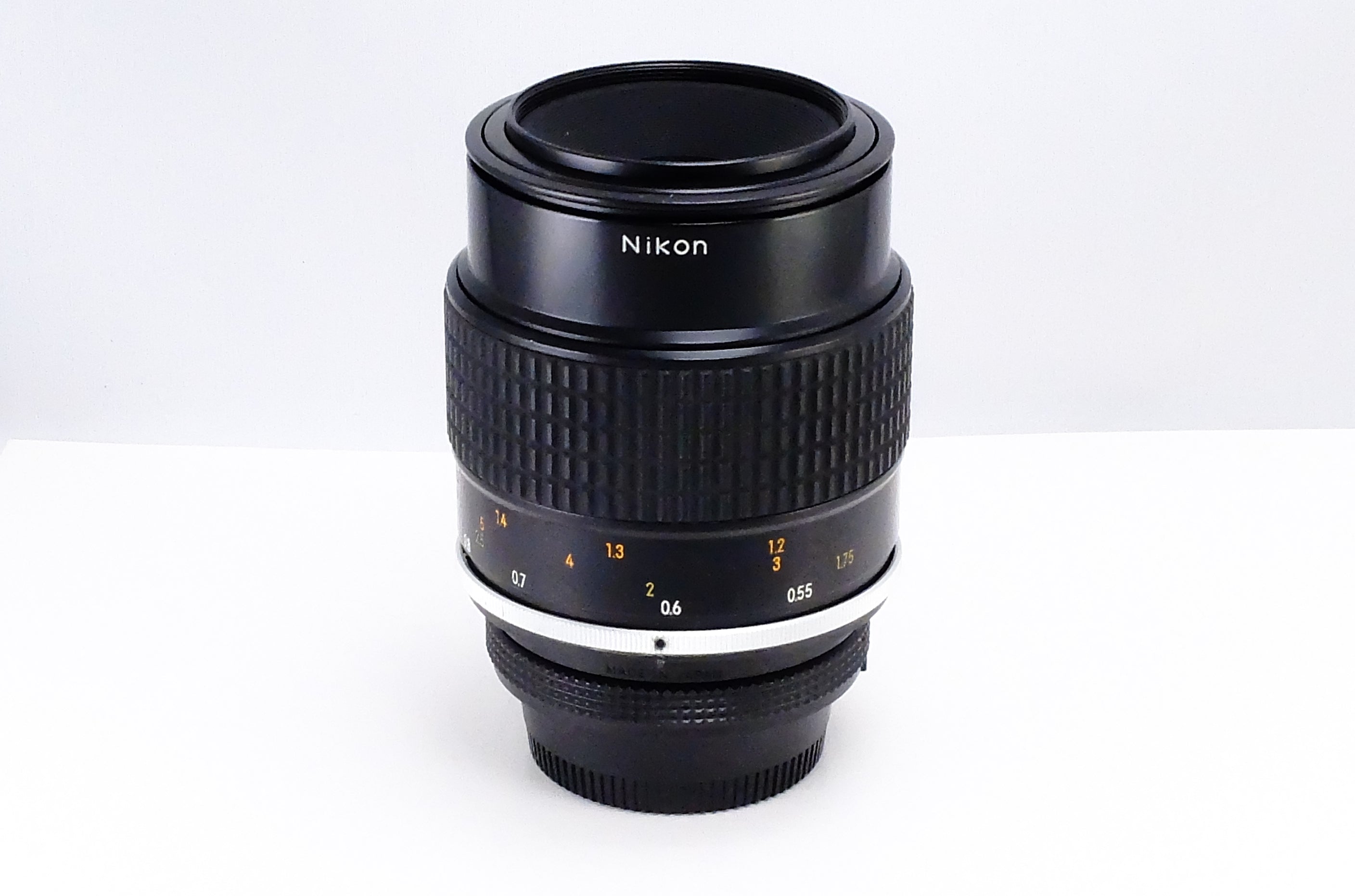 Nikon】Micro-NIKKOR 105mm F4 Ai [ニコンFマウント] – 東京CAMERA