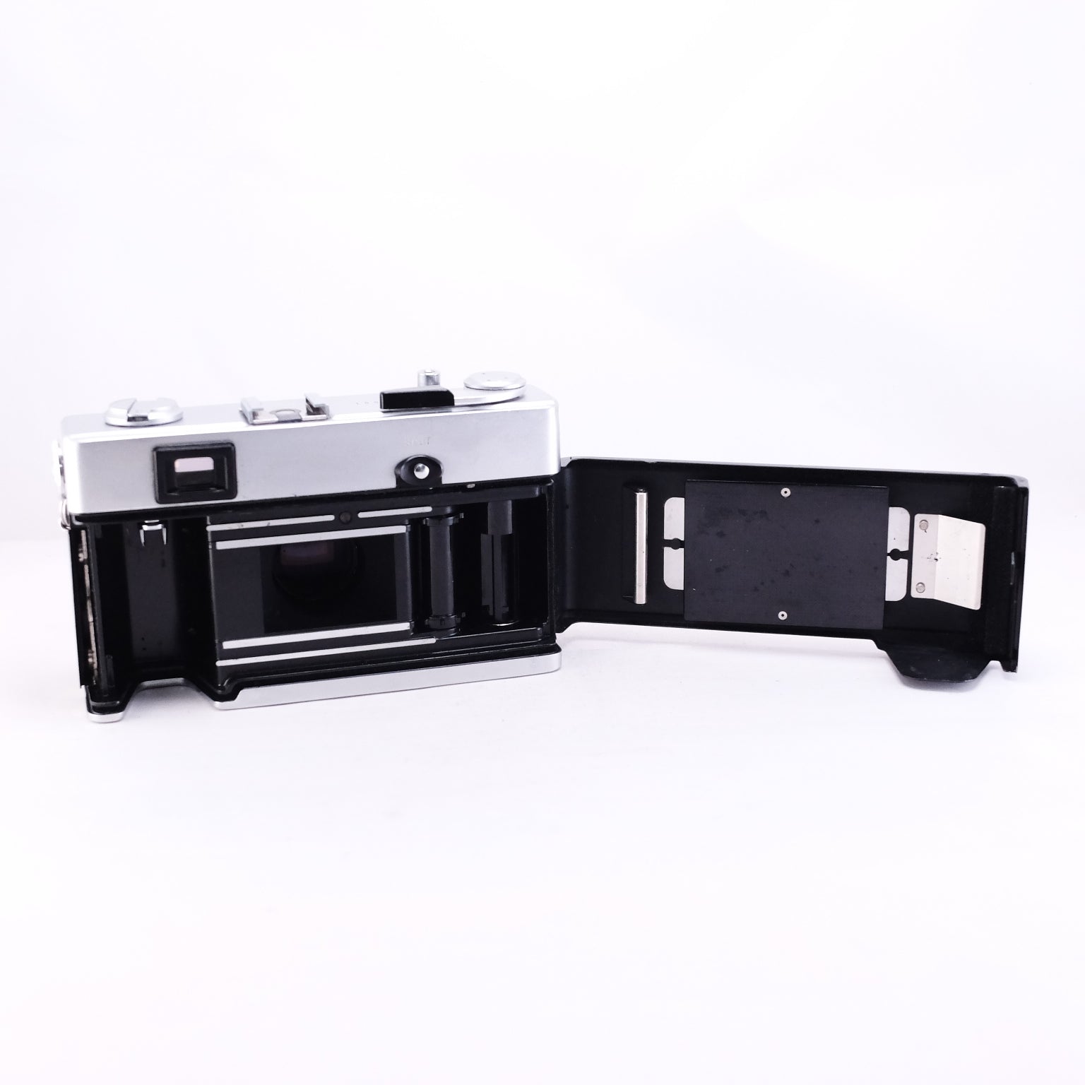 OLYMPUS 35SP (Silver)　1969年誕生