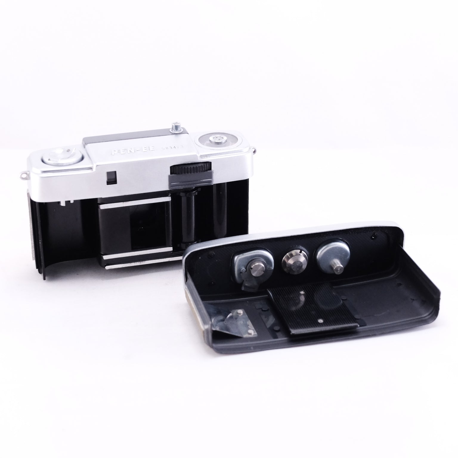 OLYMPUS PEN EE (Olive Green) ※整備品