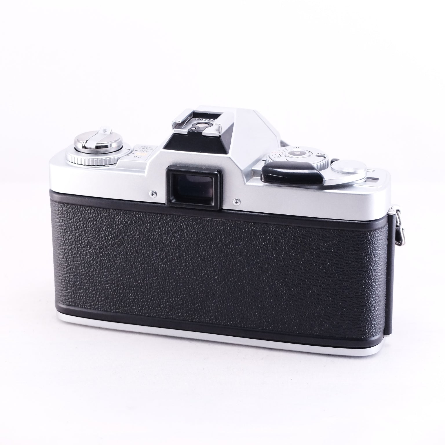 MINOLTA X-7 + MD ROKKOR 50mm F1.7