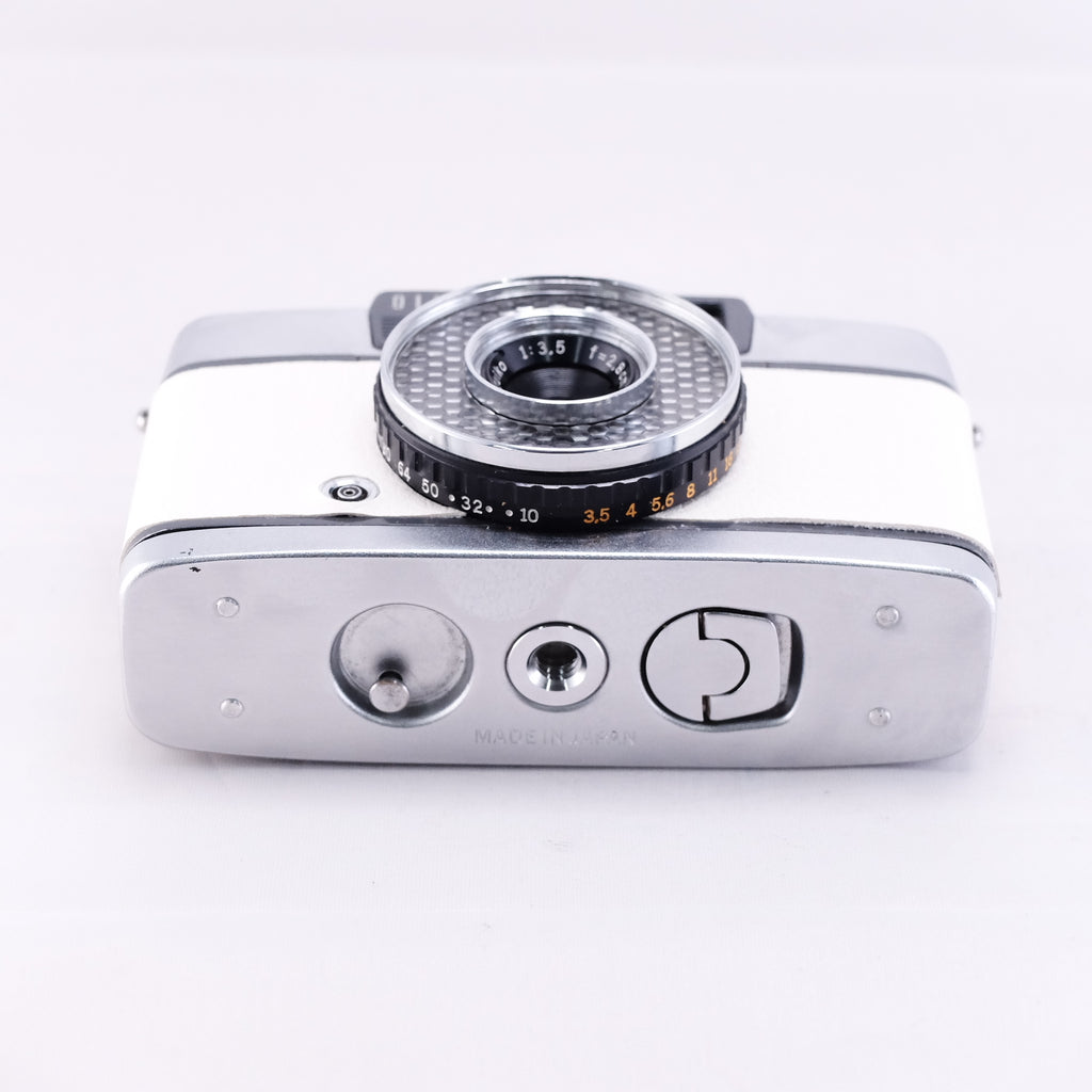 OLYMPUS PEN EE (Milkey White) ※整備品