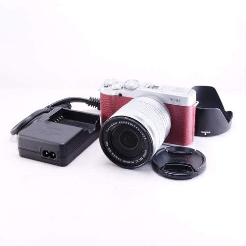 FUJIFILM X-A1（レッド）+ XC 16-50mm F3.5-5.6 OIS ズームレンズキット