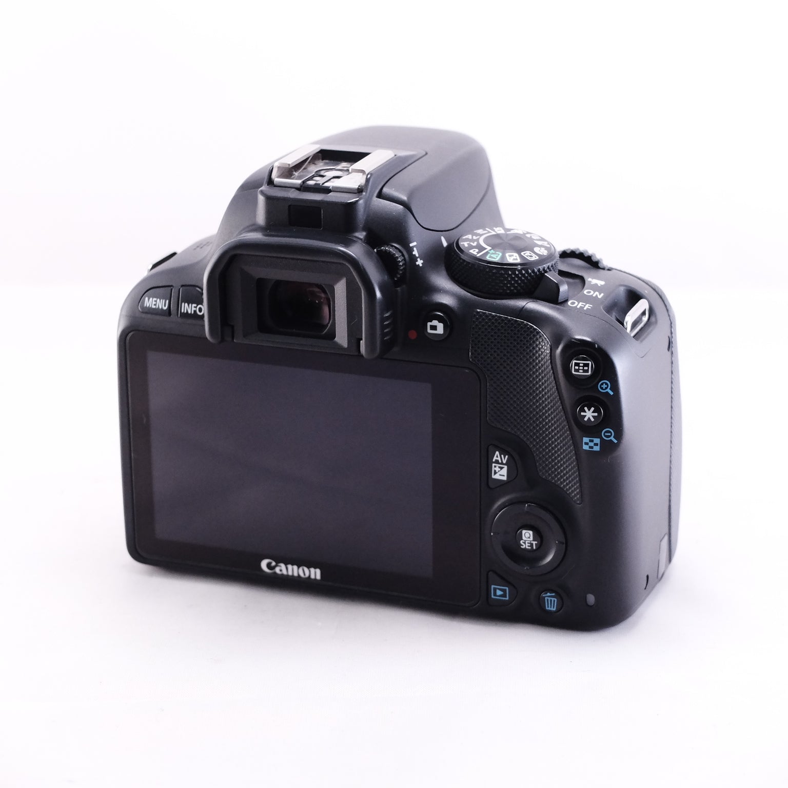 Canon EOS Kiss X7
