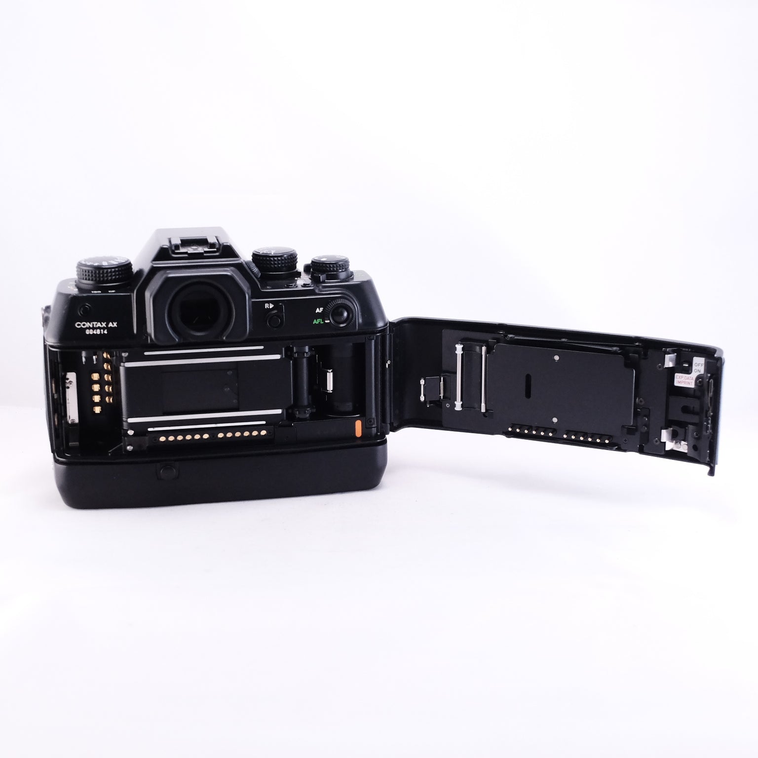 CONTAX AX + Data Back D-8