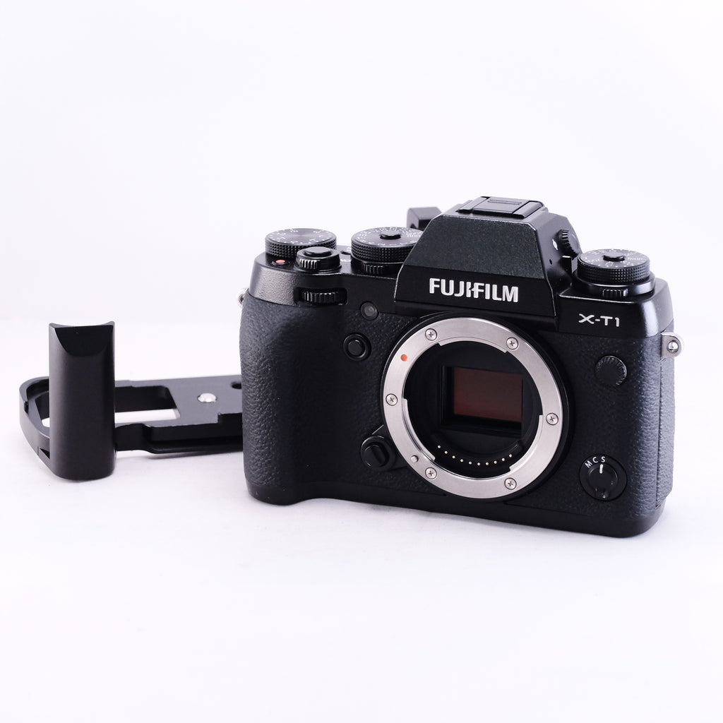 FUJIFILM X-T1