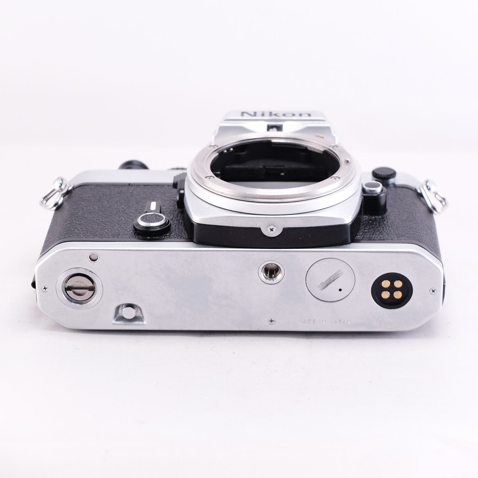 Nikon FE (Silver)