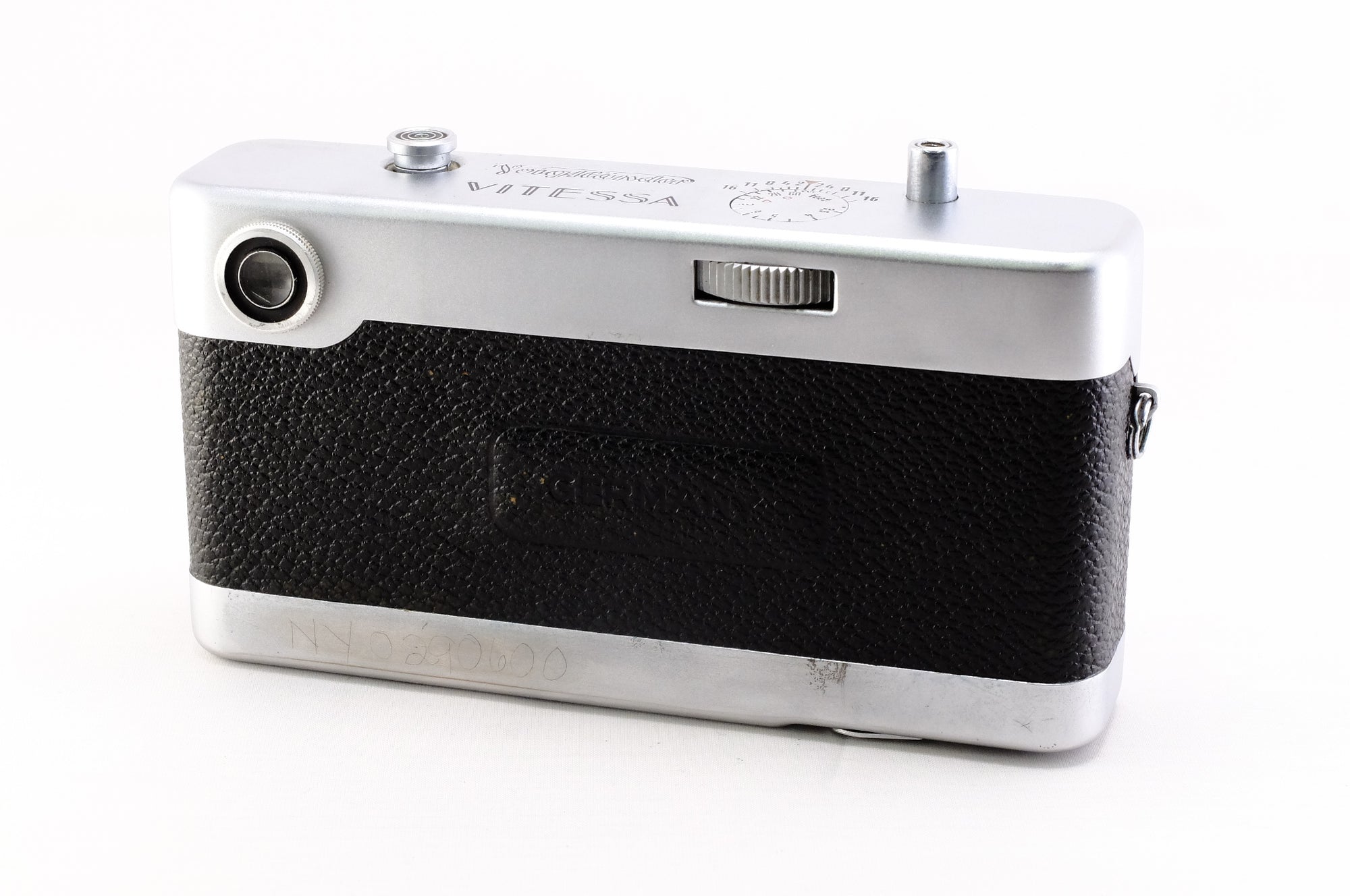 【Voigtlander】 VITESSA + Ultron 50mm F2 + 純正シューアダプタ #1610447747479 | 東京CAMERA