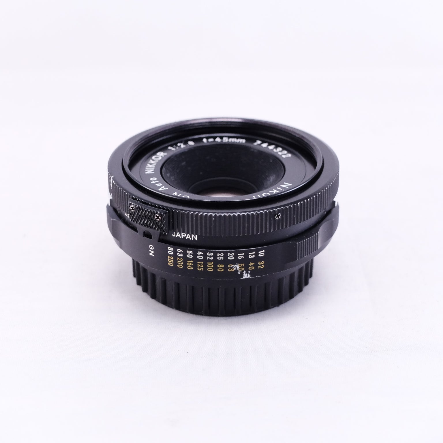 Nikon GN Auto NIKKOR 45mm F2.8 非Ai [F]
