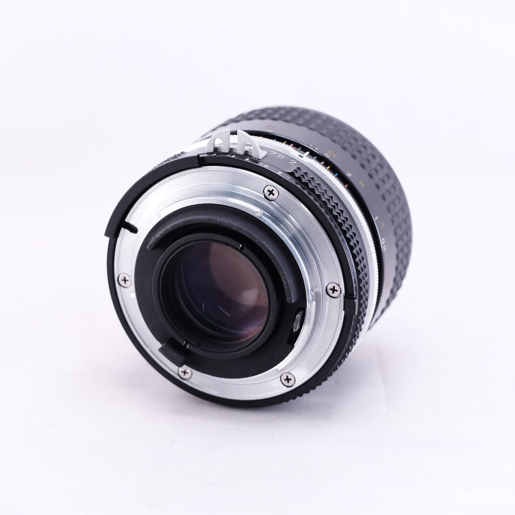 Nikon NIKKOR 35mm F2 Ai [F]